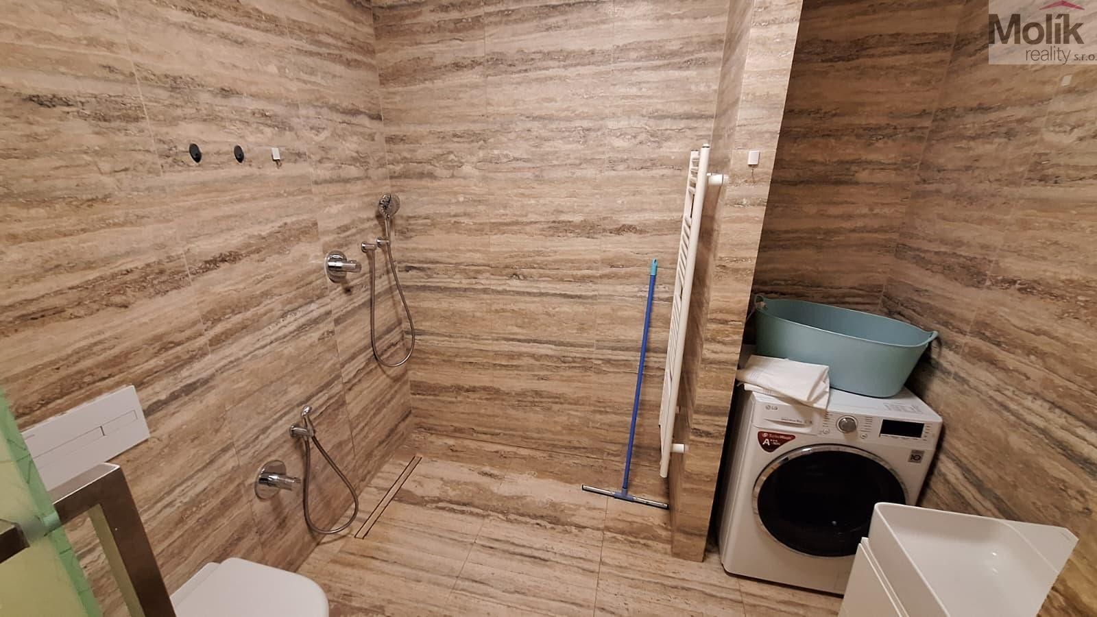 Prodej domu 425 m² - foto 16