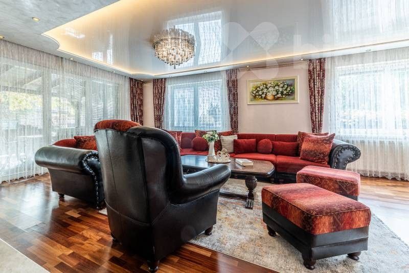 Prodej domu 283 m² - foto 4