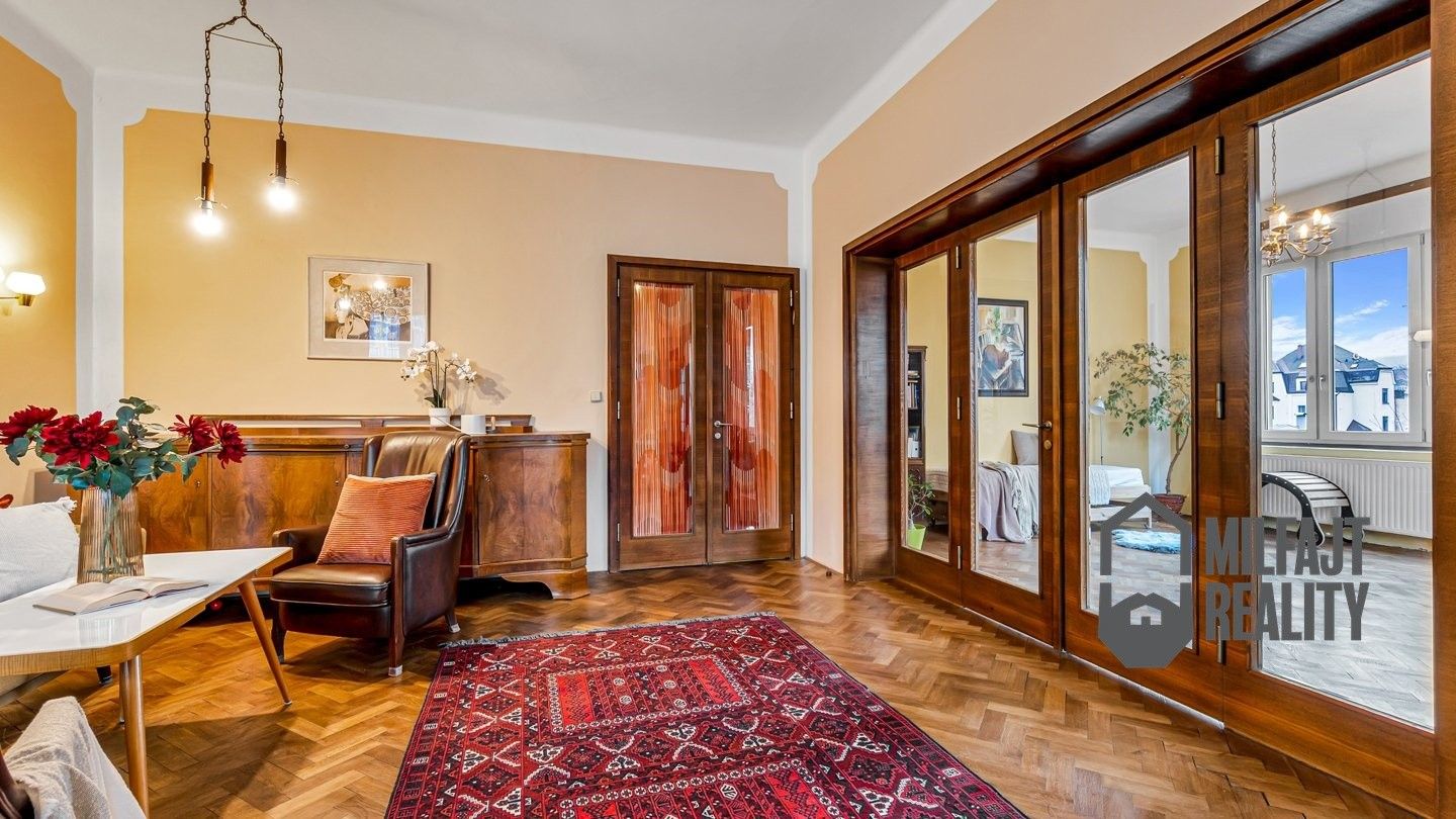 Prodej bytu 4+1 131 m² - foto 1