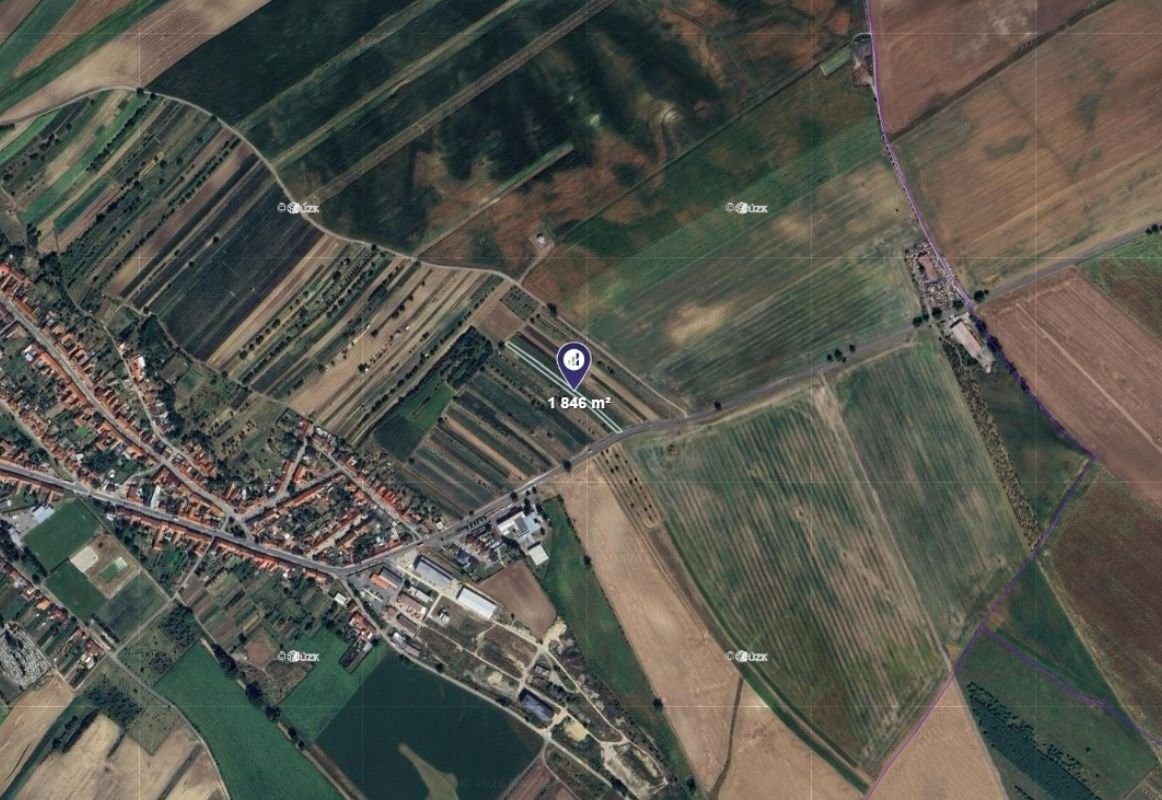 Prodej nemovitosti 1846 m² - foto 2