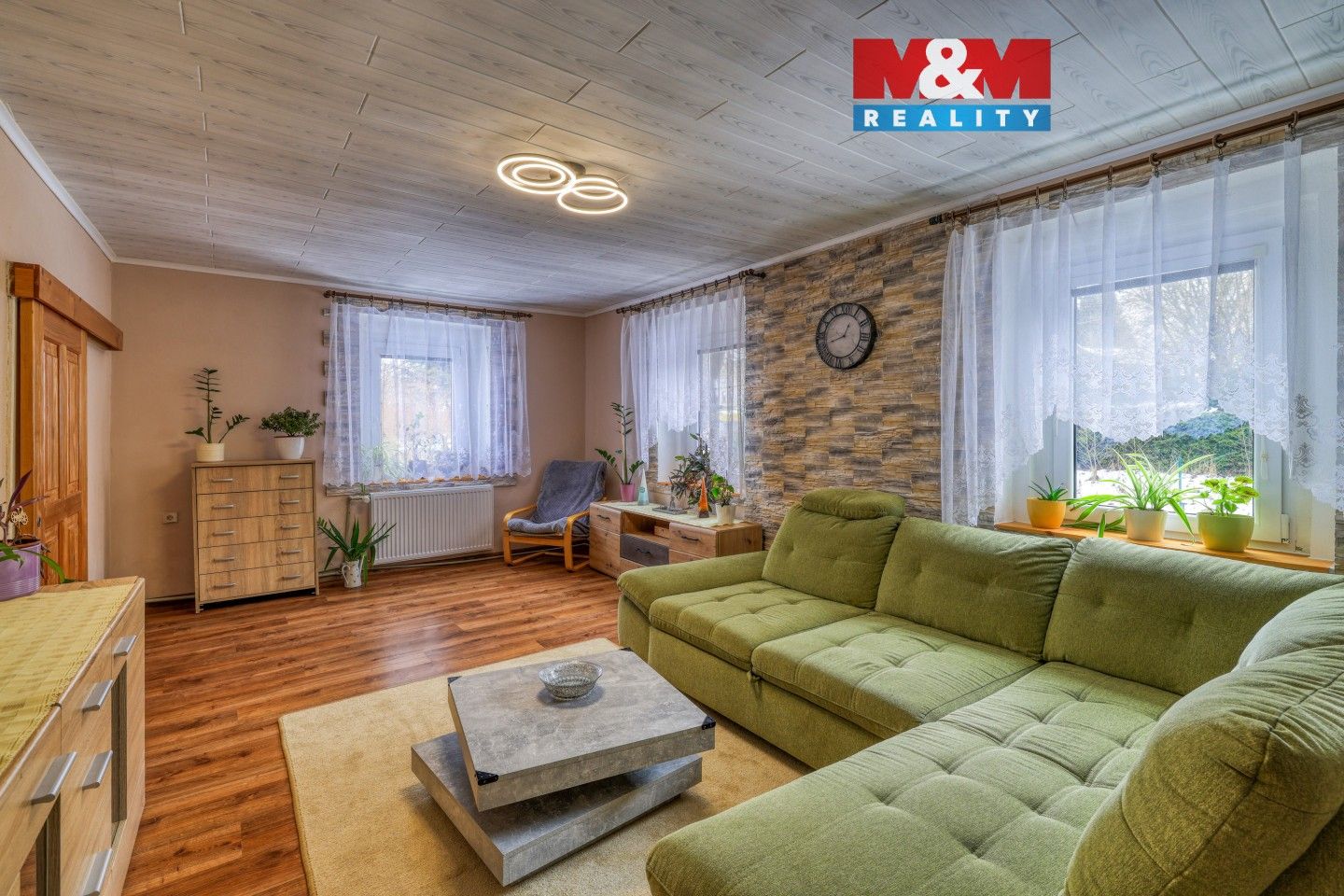 Prodej domu 192 m² - foto 2