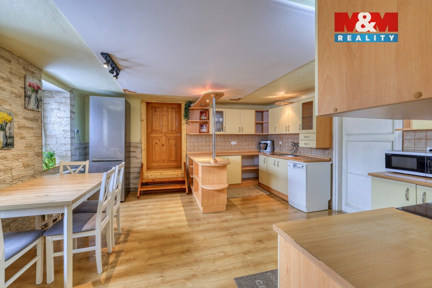 Prodej domu 192 m² - foto 6