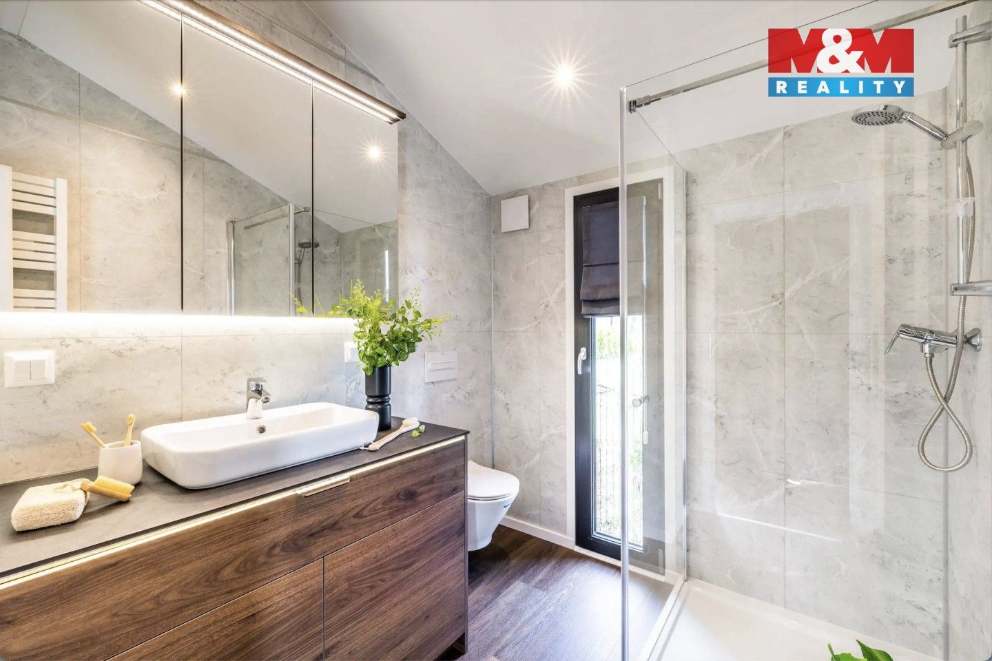 Prodej nemovitosti 57 m² - foto 2