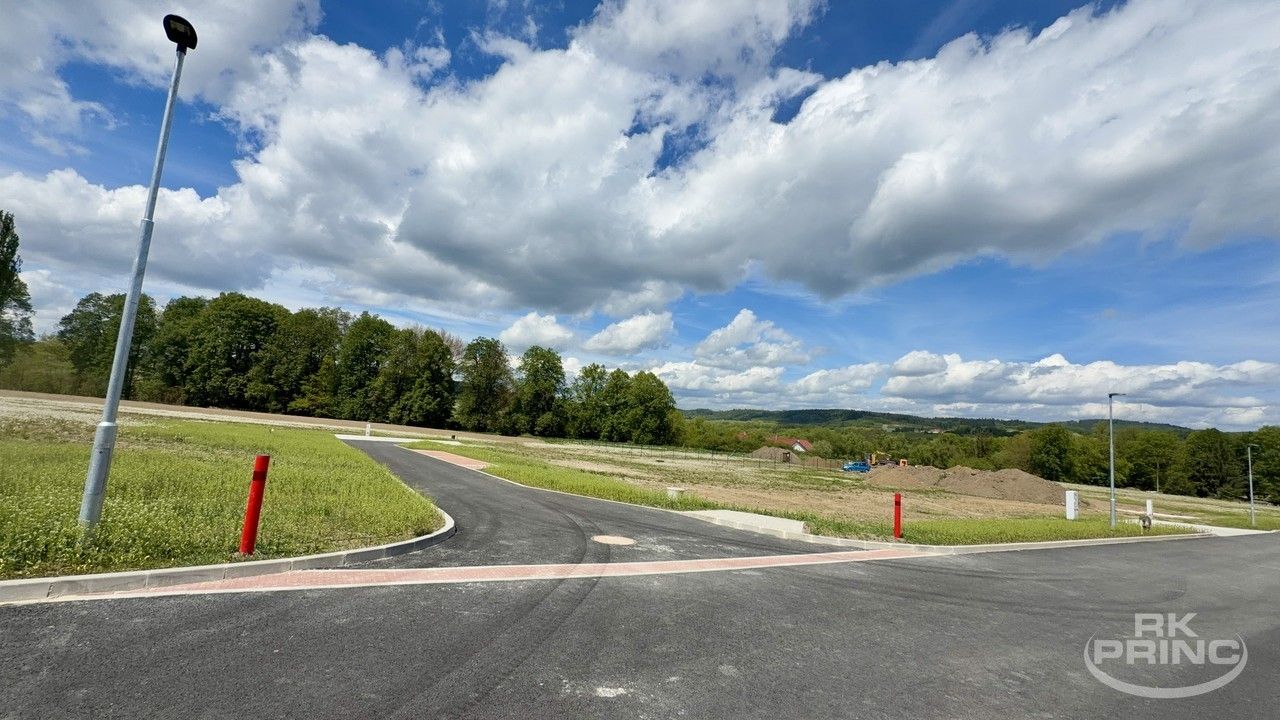 Prodej pozemku 1200 m² - foto 6