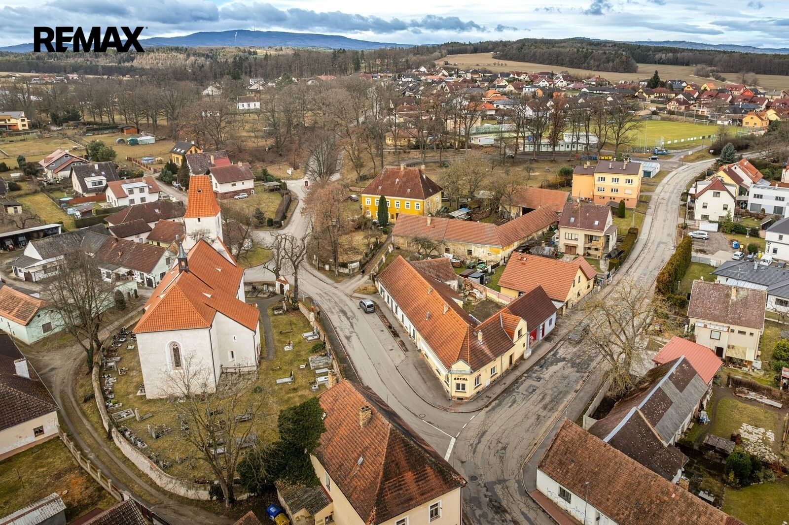 Pronájem komerčního prostoru 170 m² - foto 12