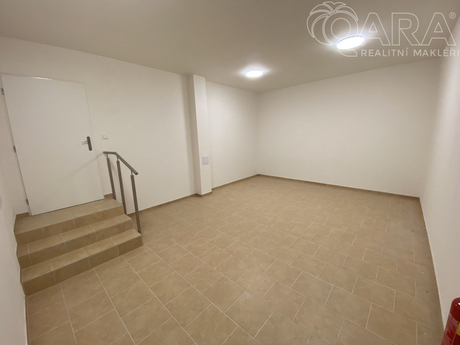 Pronájem bytu 3+1 69 m² - foto 13