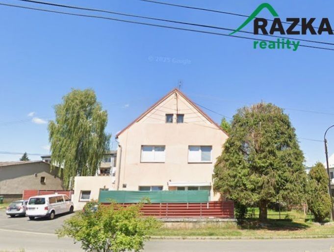 Pronájem komerčního prostoru 1400 m² - foto 2