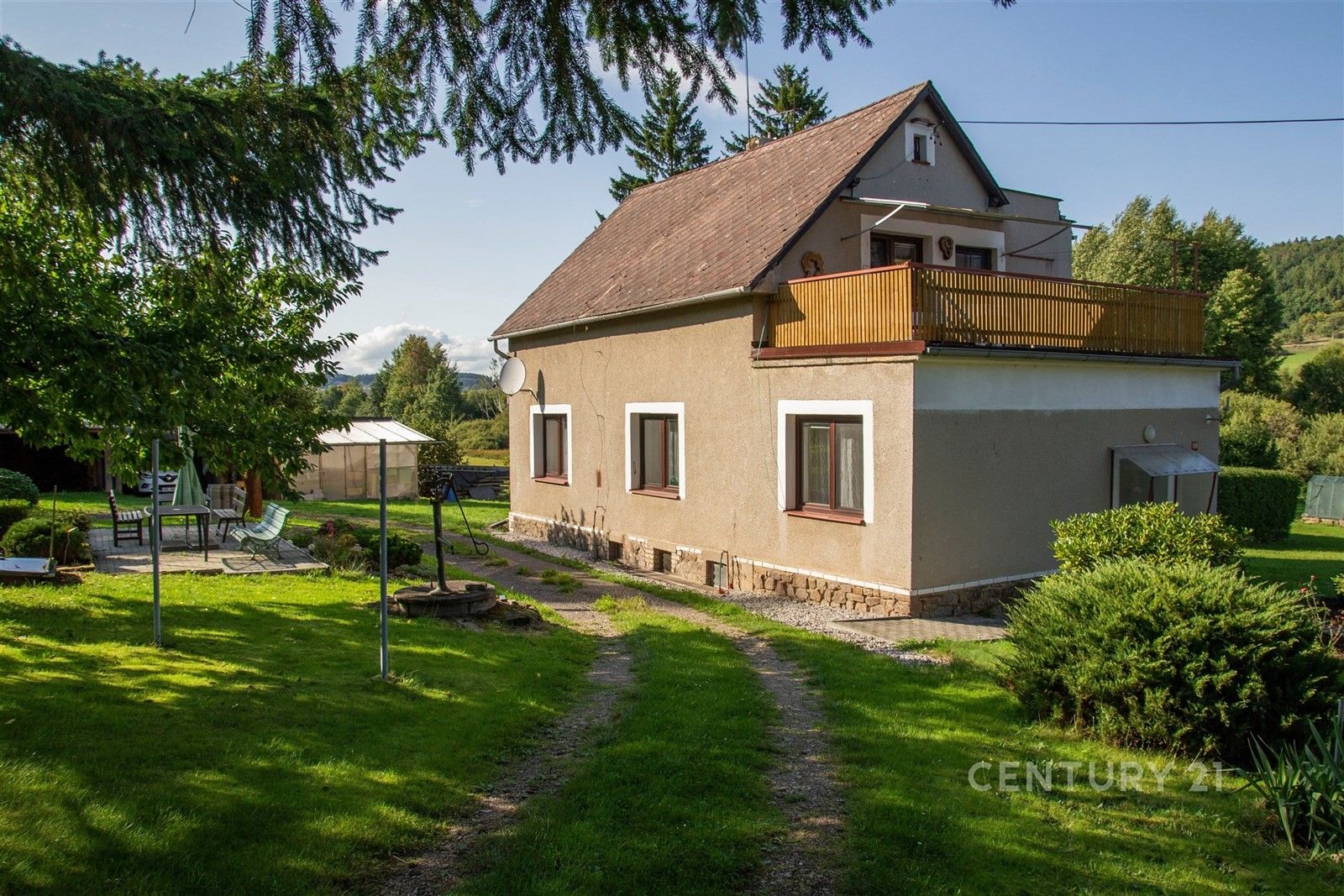 Prodej domu 222 m² - foto 1