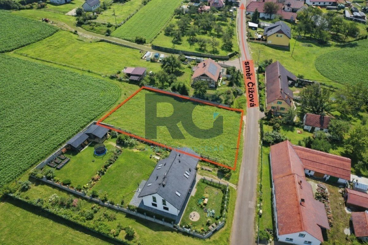 Prodej pozemku 1210 m² - foto 2