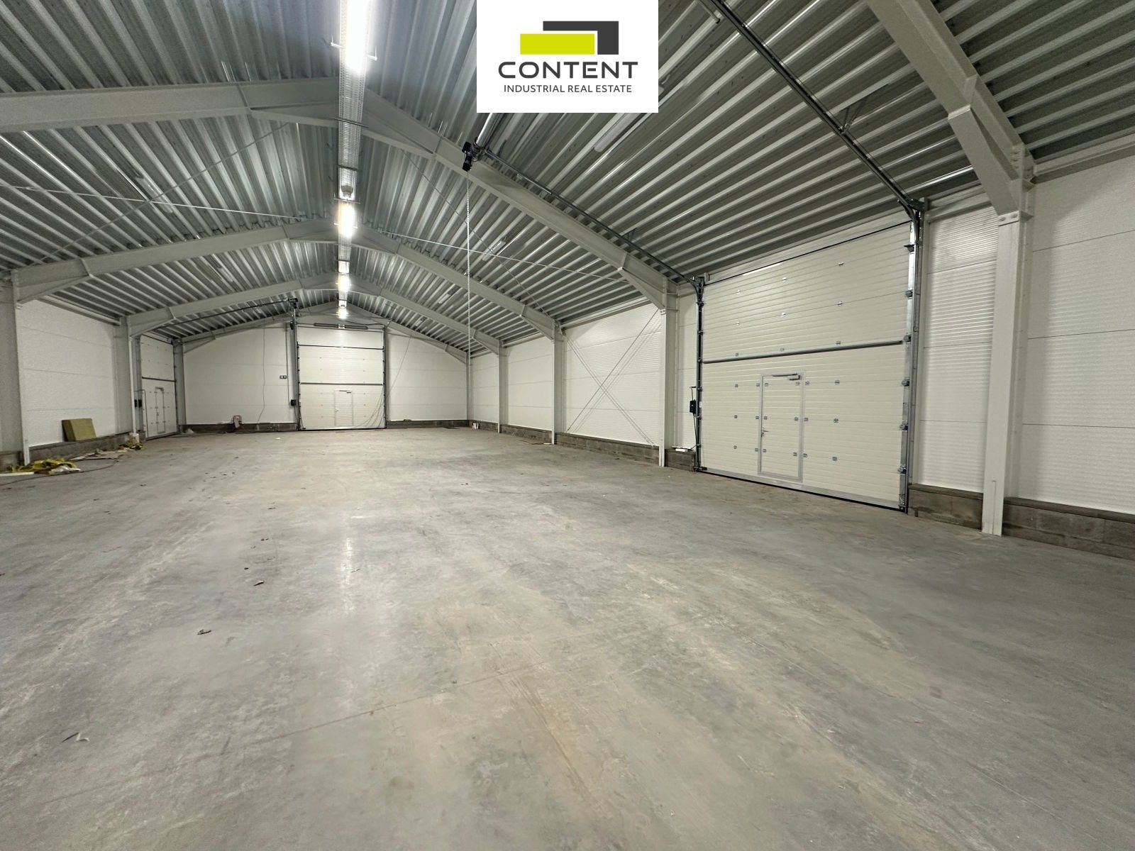 Pronájem komerčního prostoru 1200 m² - foto 5