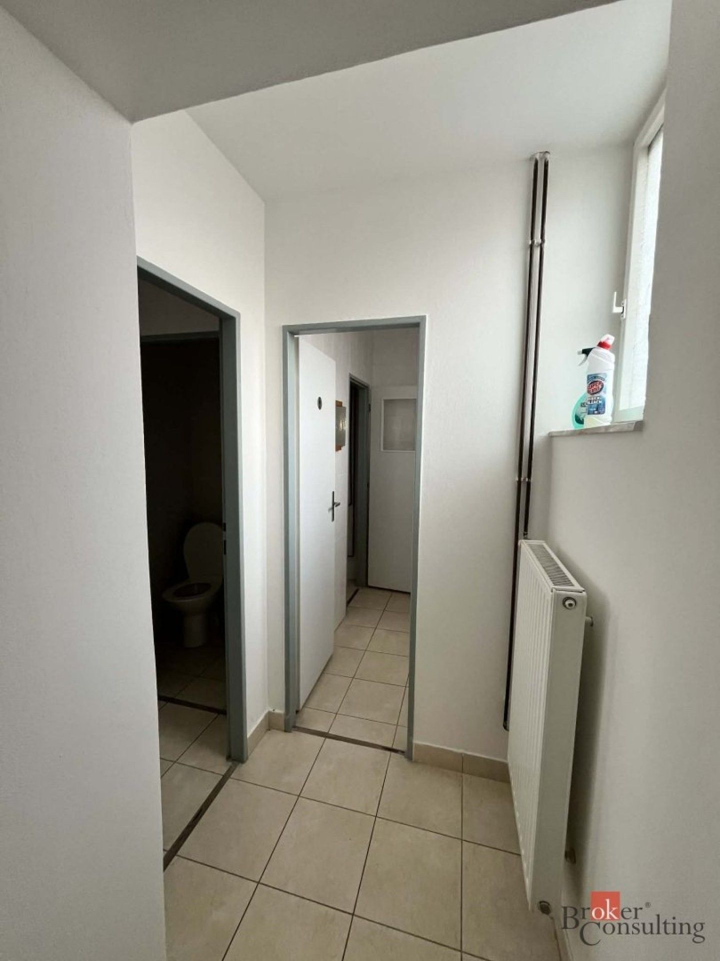 Pronájem komerčního prostoru 60 m² - foto 10