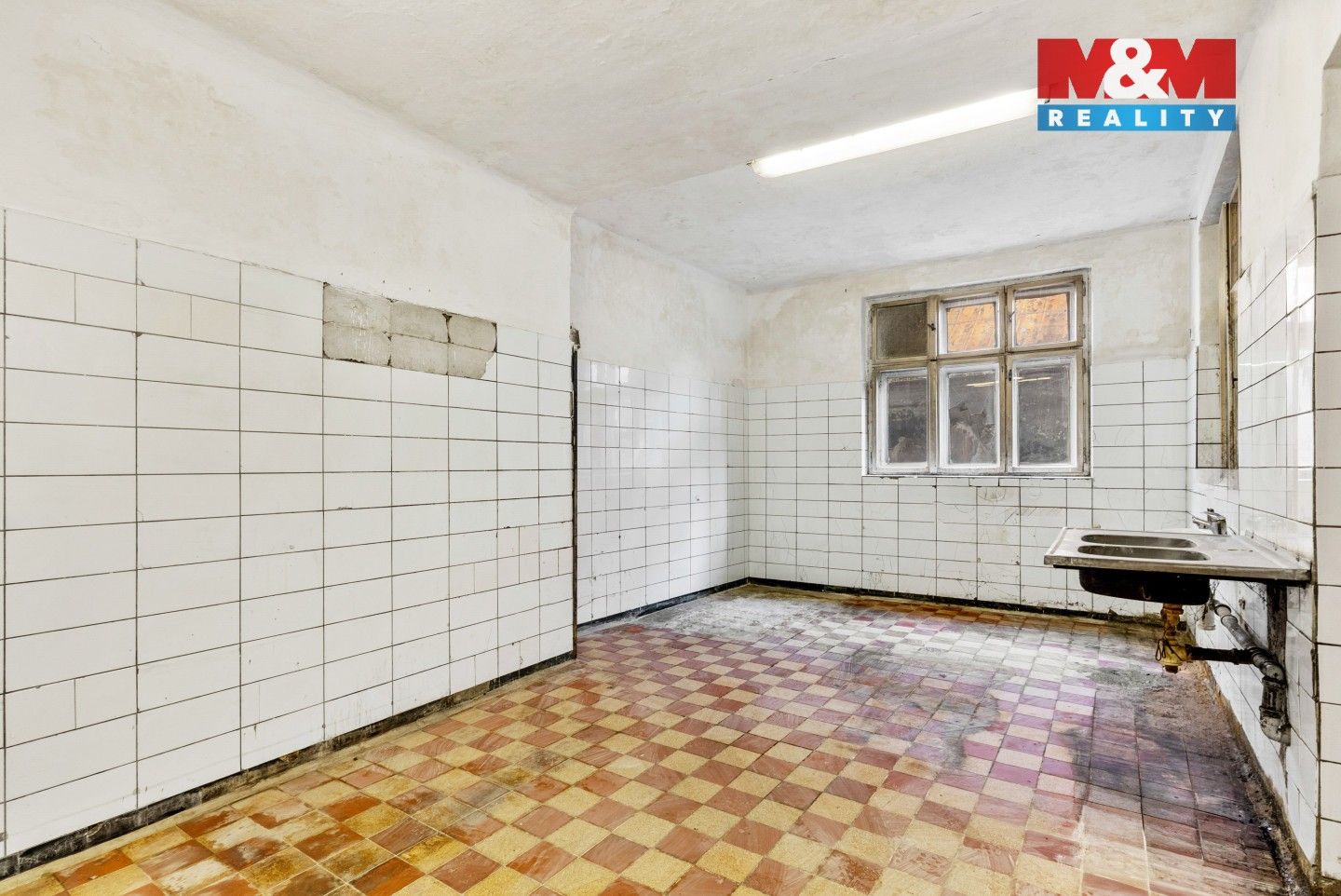 Prodej komerčního prostoru 226 m² - foto 9