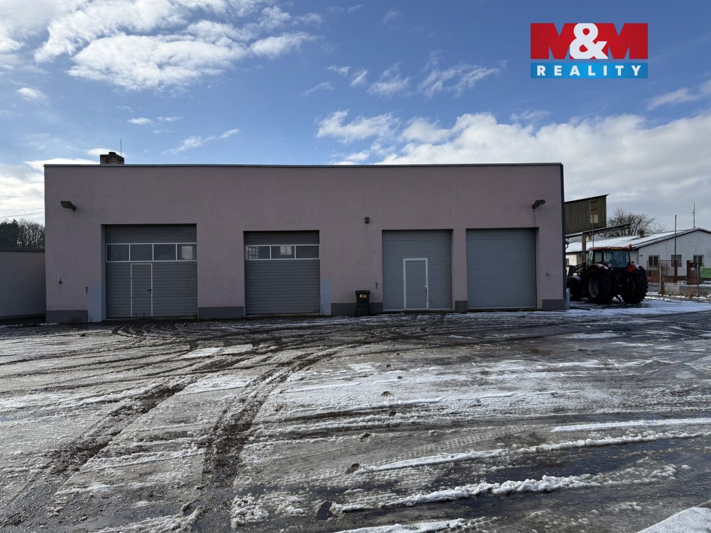Prodej komerčního prostoru 337 m² - foto 7