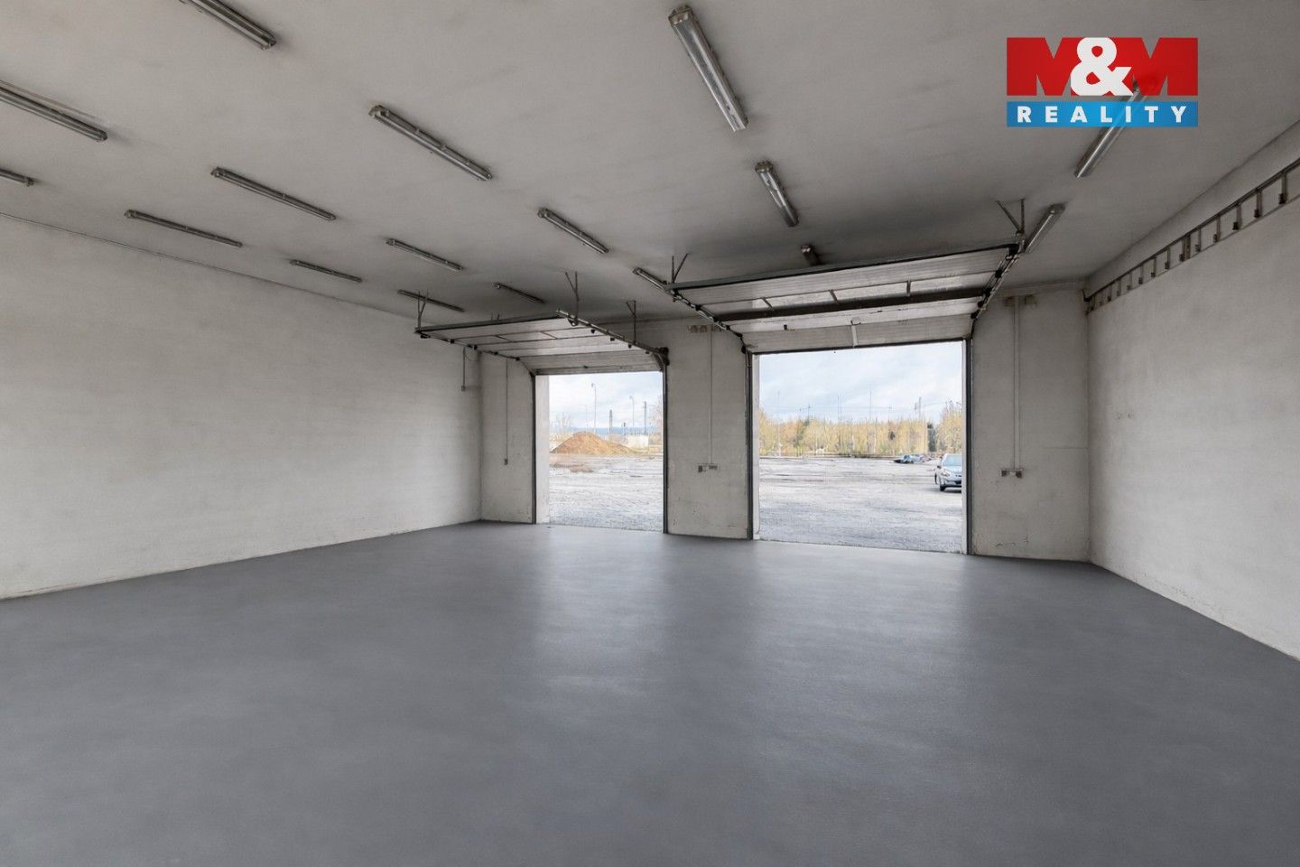 Prodej komerčního prostoru 337 m² - foto 9