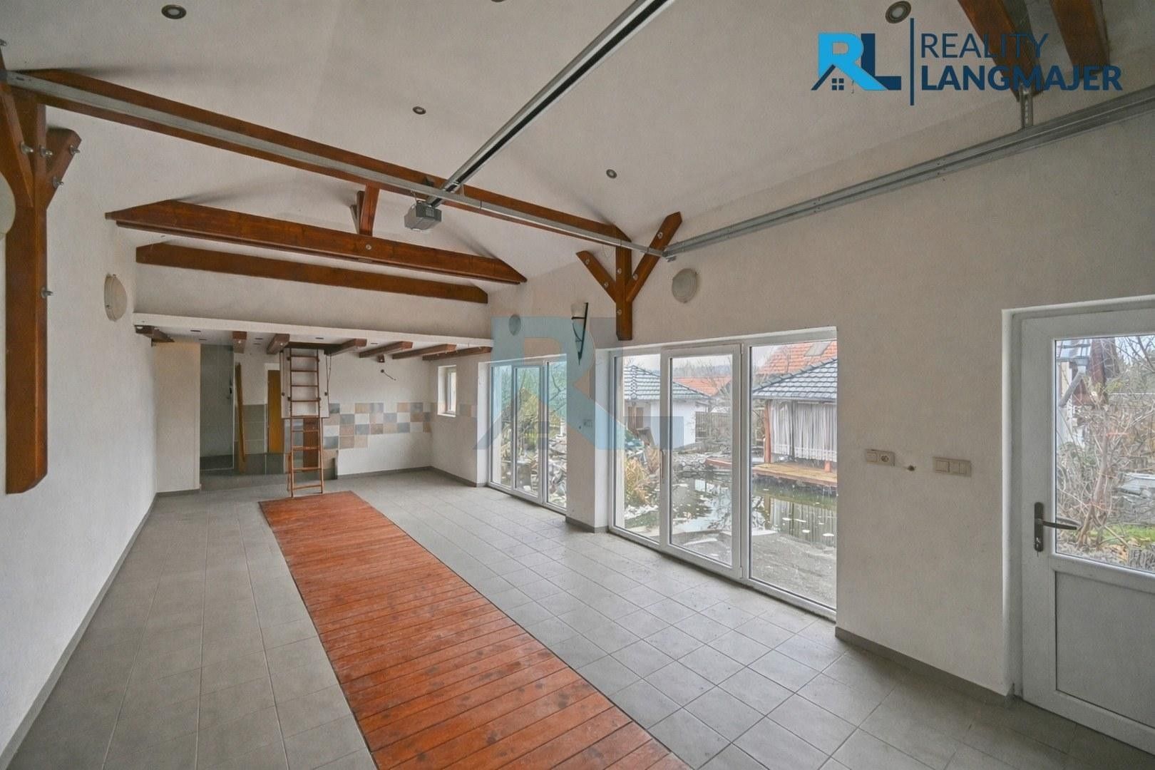 Prodej pozemku 656 m² - foto 5