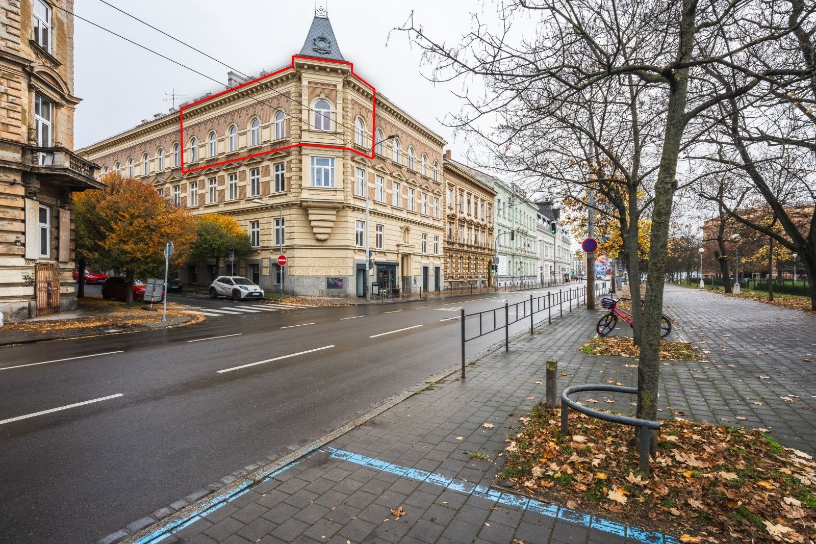 Prodej bytu 3+1 119 m² - foto 1