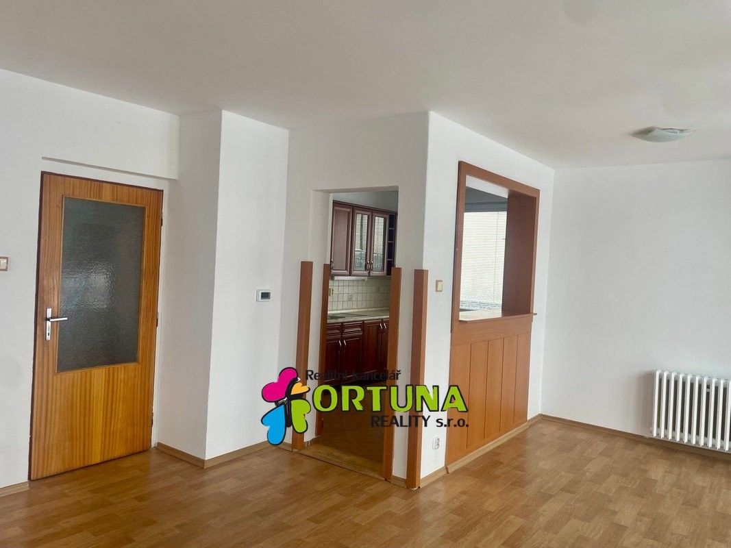 Pronájem bytu 4+kk 100 m² - foto 7