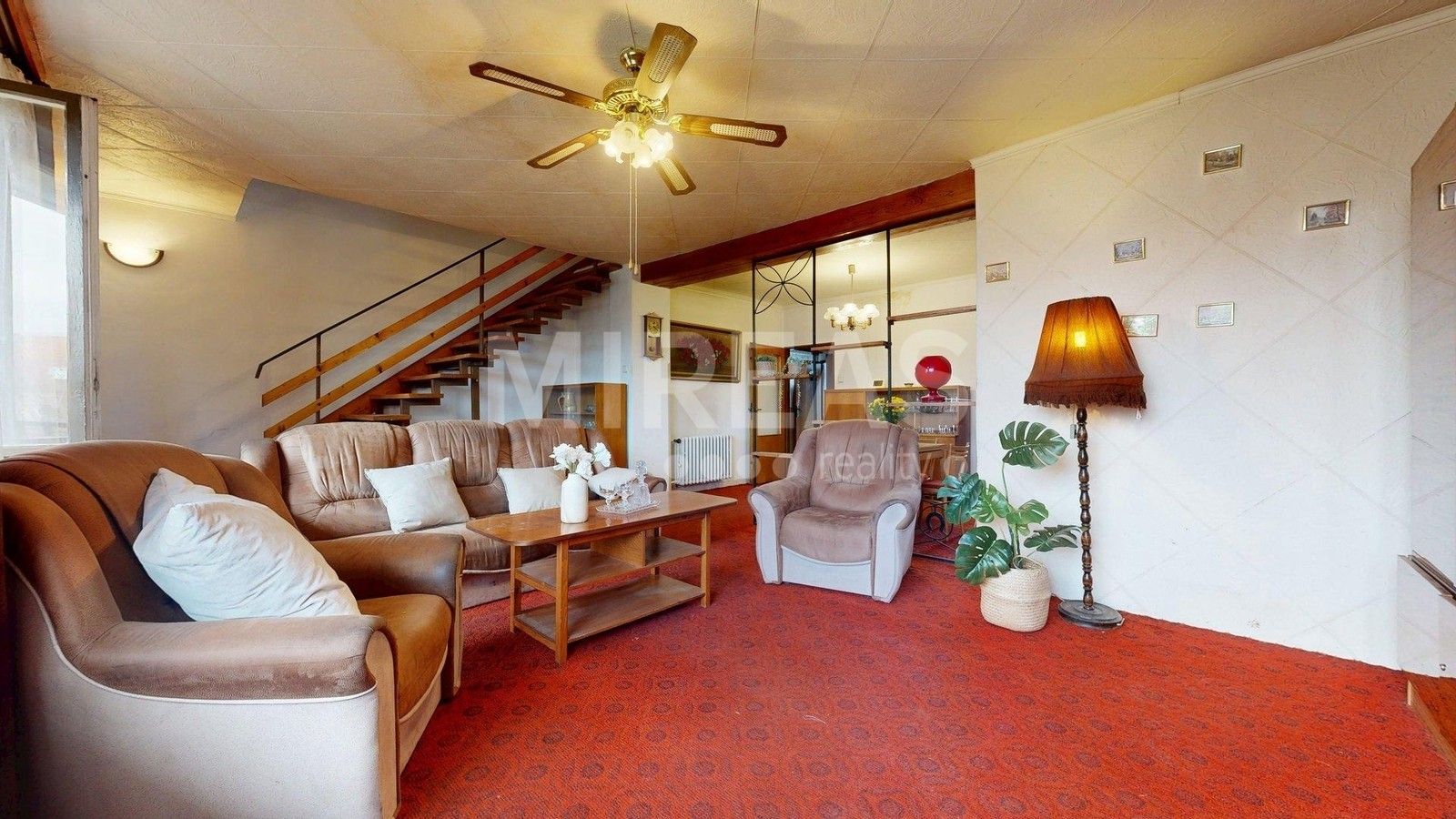 Prodej domu 155 m² - foto 1