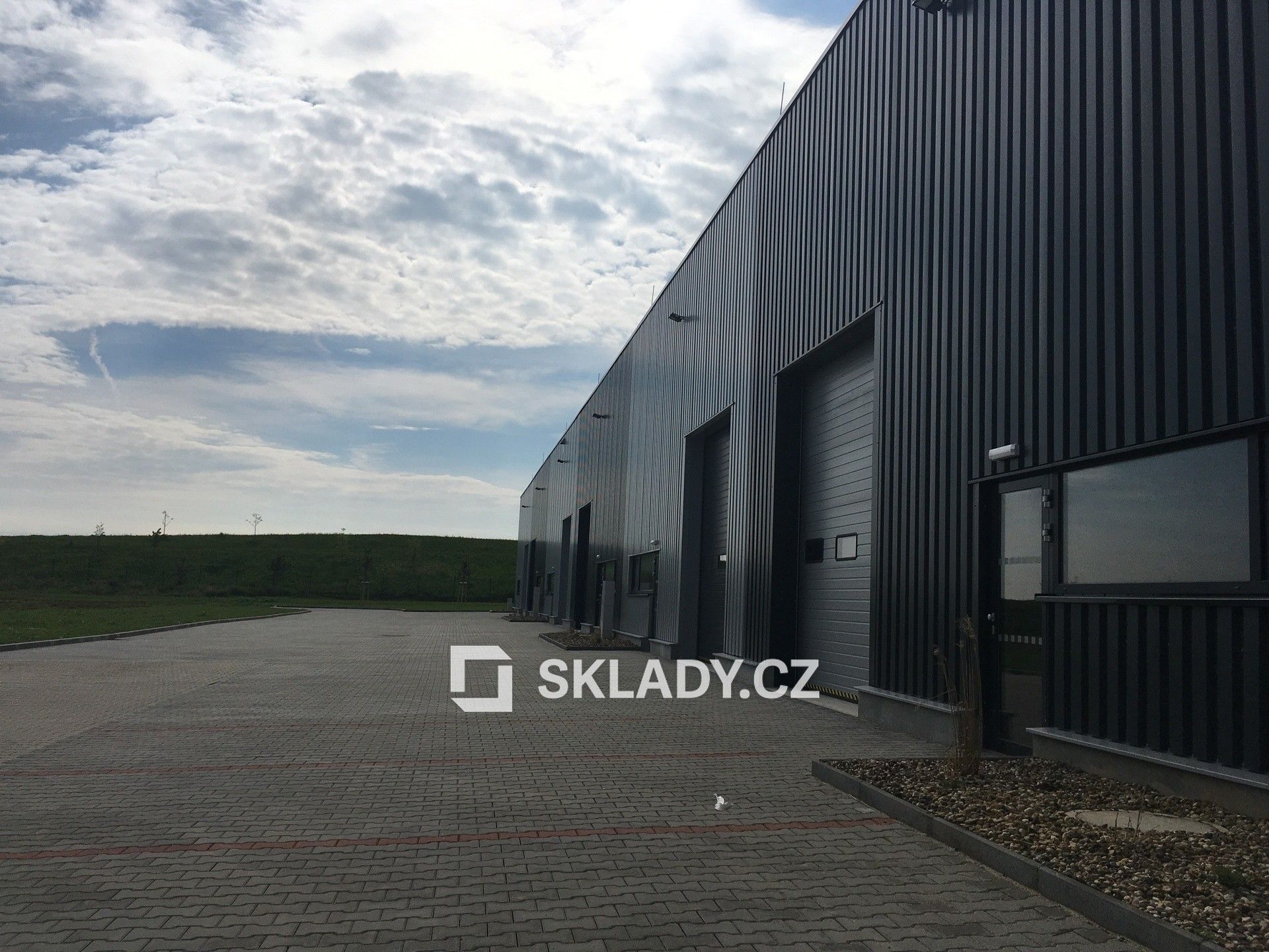 Pronájem komerčního prostoru 237 m² - foto 5