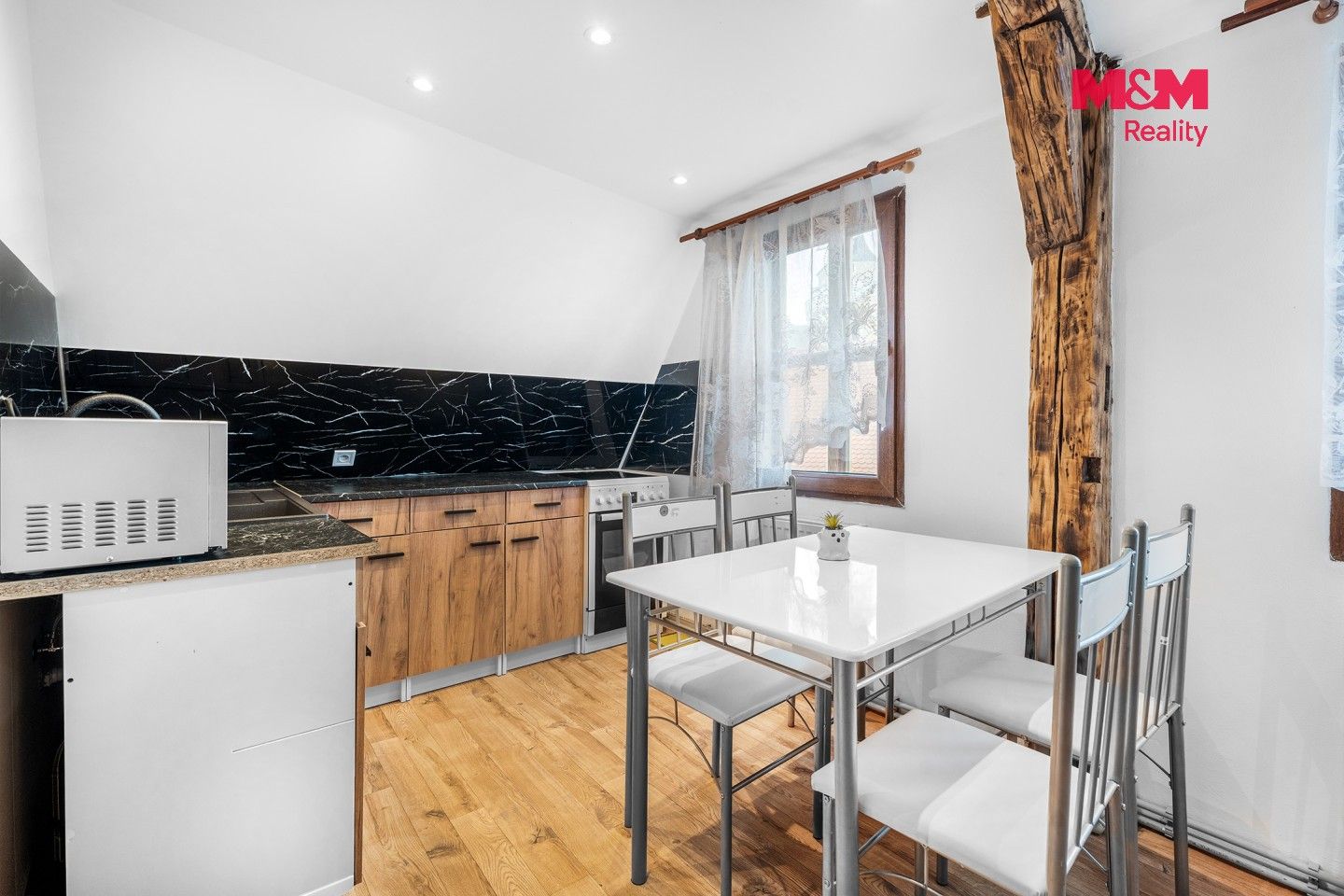Prodej domu 210 m² - foto 5