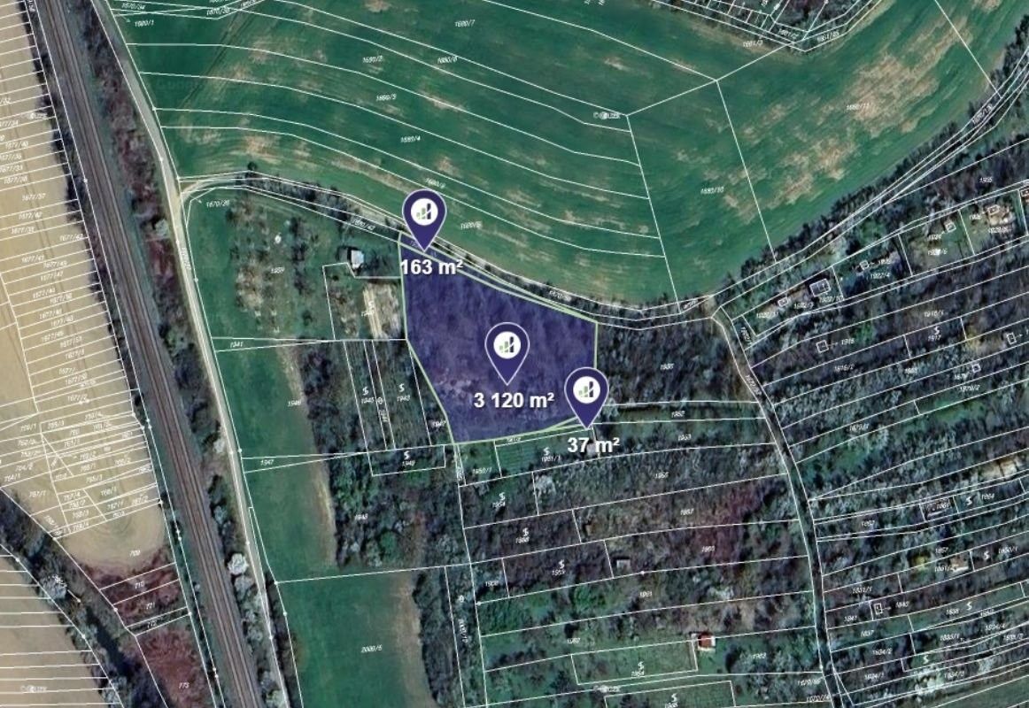 Prodej pozemku 3320 m² - foto 1