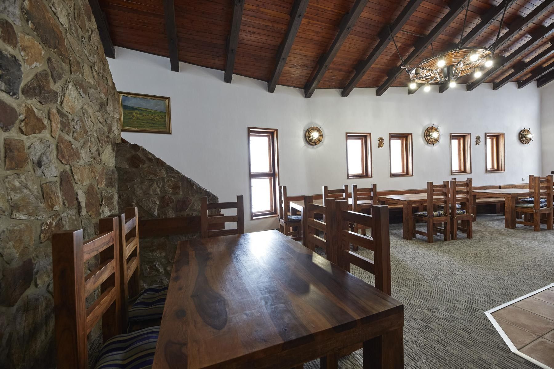 Prodej komerčního prostoru 1480 m² - foto 3