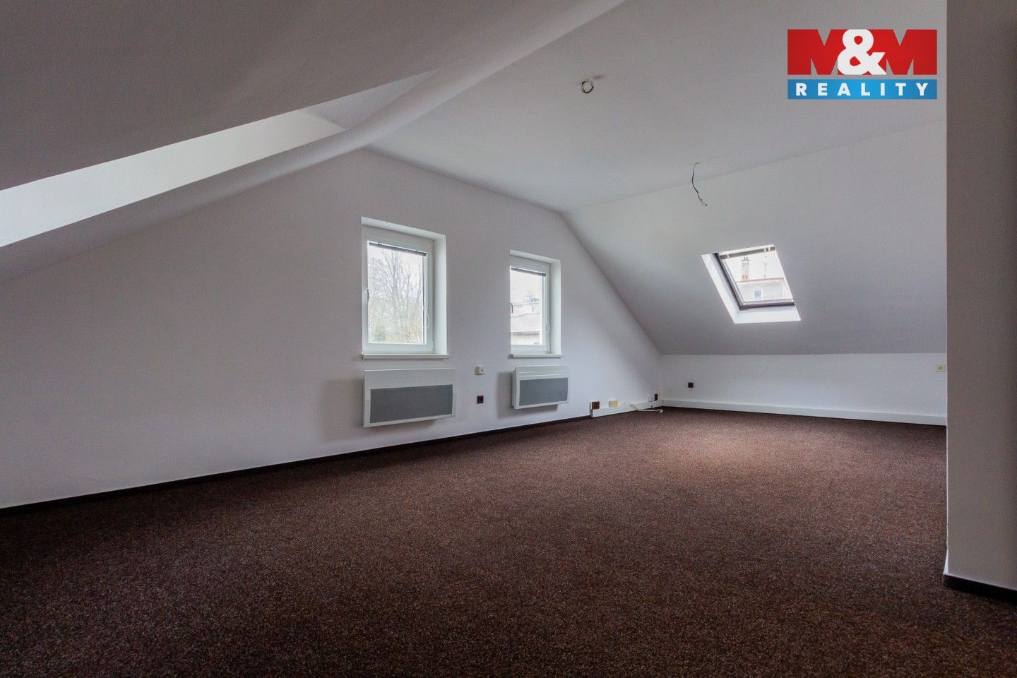 Pronájem komerčního prostoru 120 m² - foto 3