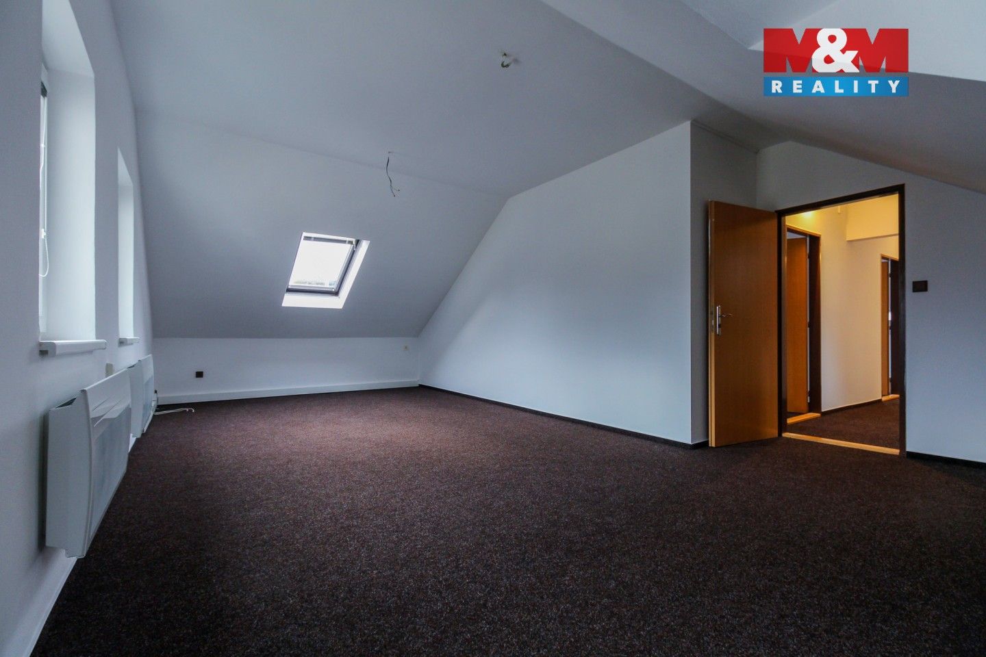 Pronájem komerčního prostoru 120 m² - foto 5