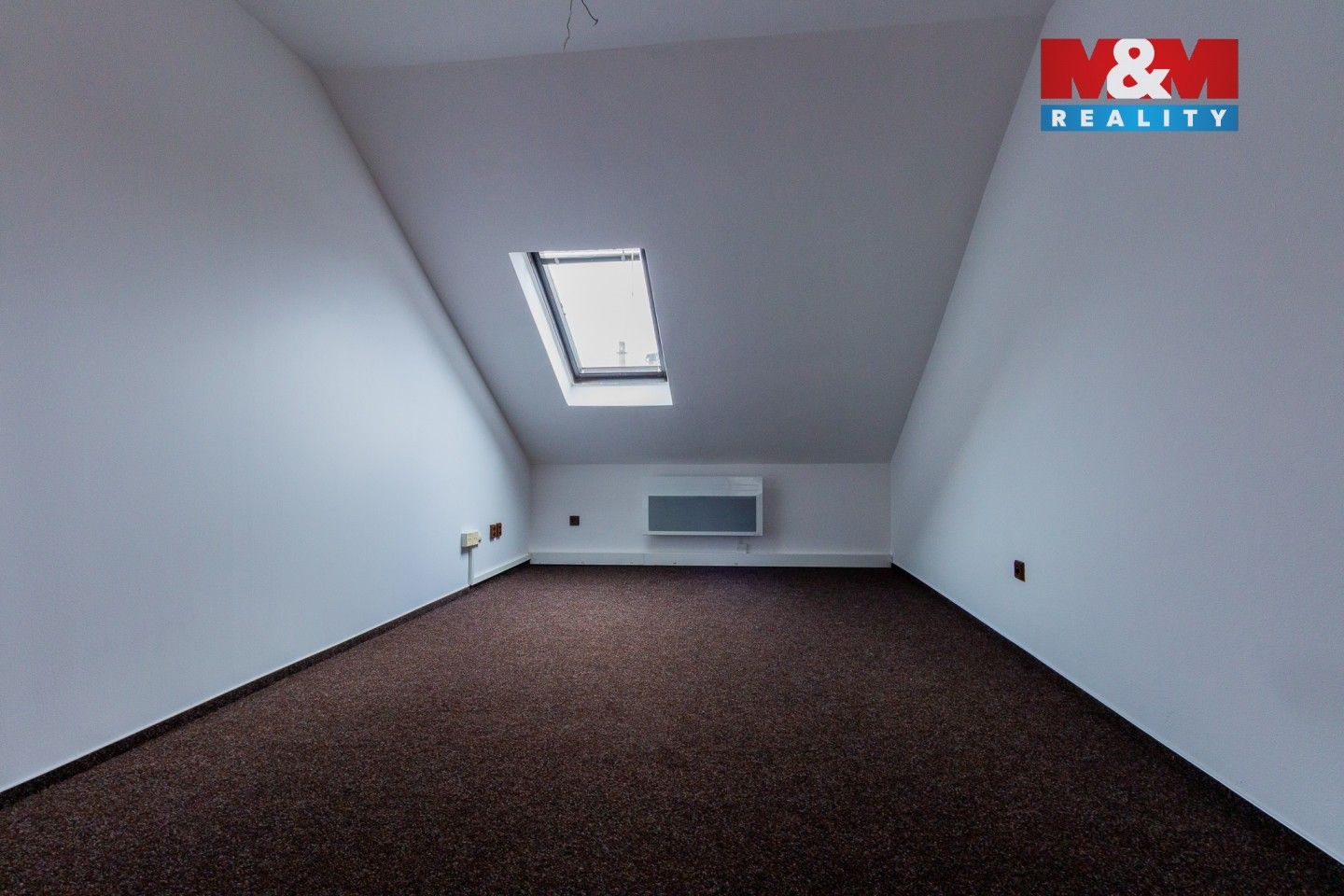 Pronájem komerčního prostoru 120 m² - foto 8