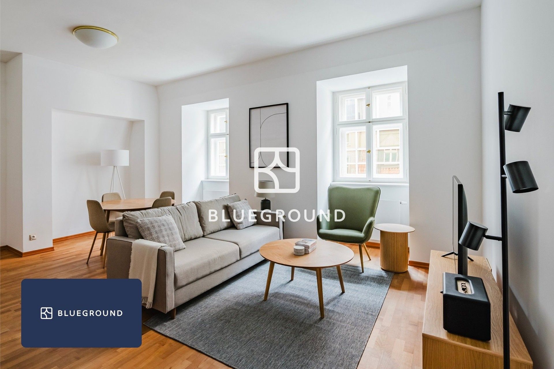 Pronájem bytu 3+kk 101 m² - foto 1