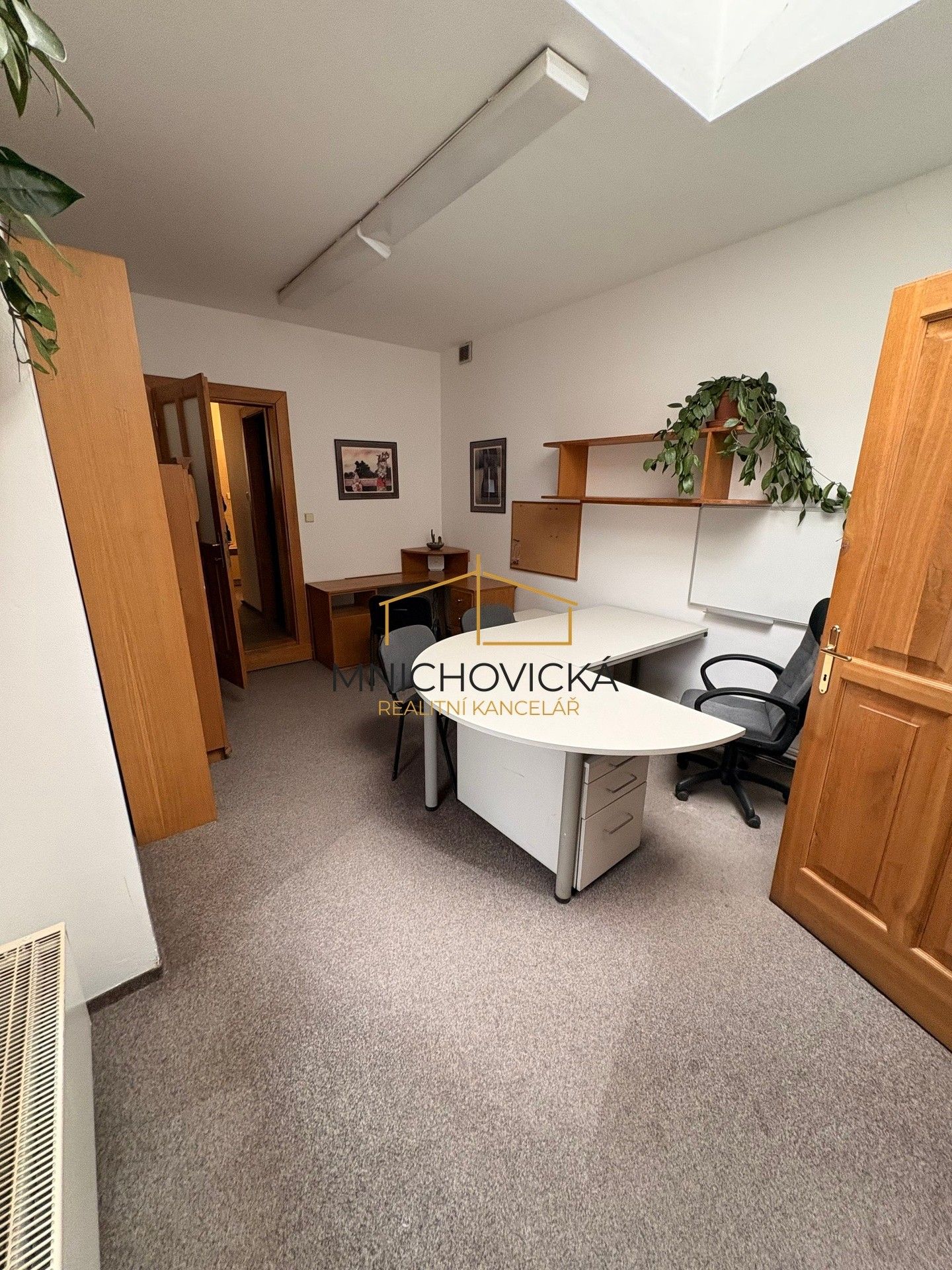Pronájem komerčního prostoru 68 m² - foto 4