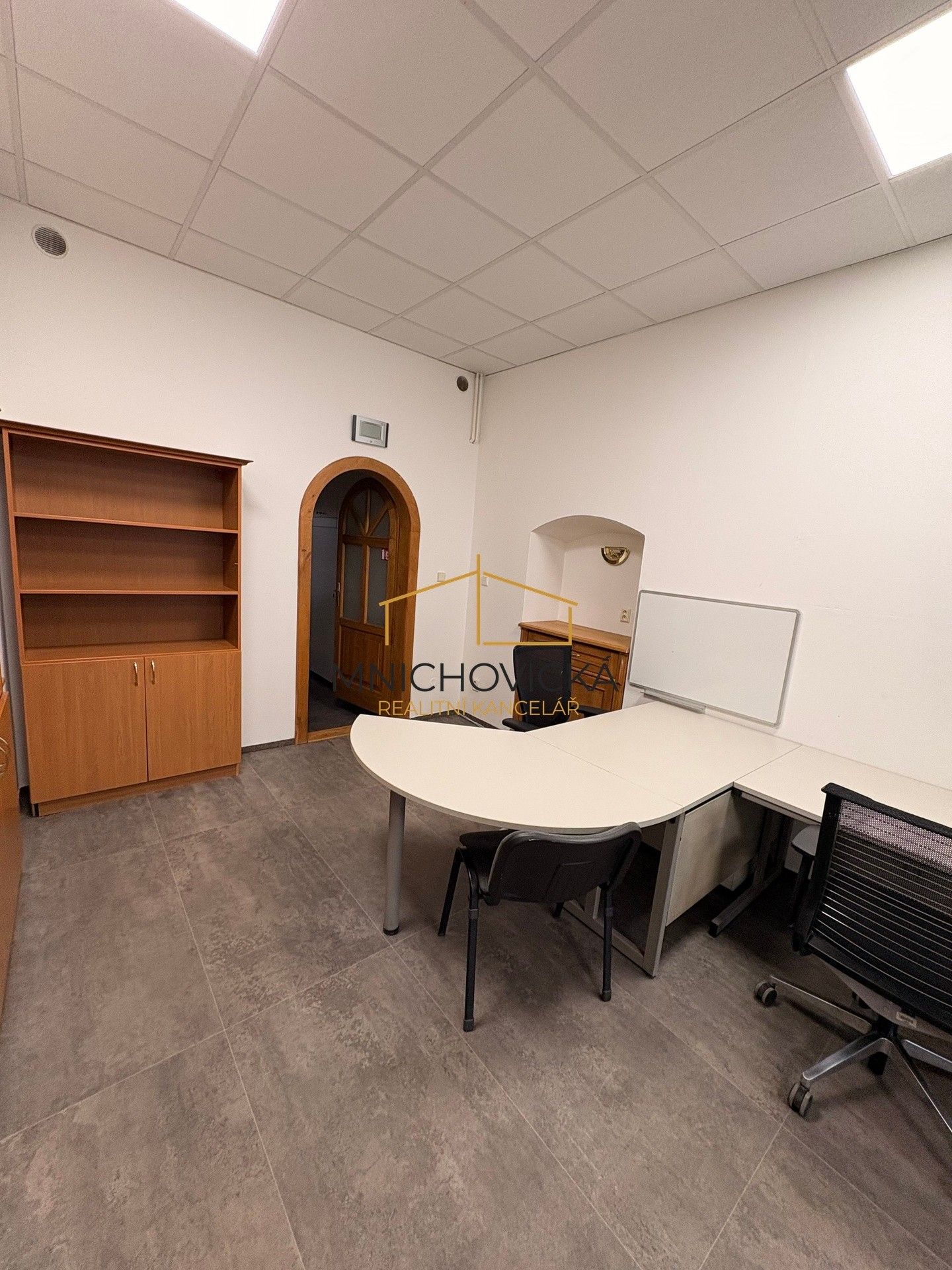 Pronájem komerčního prostoru 68 m² - foto 11