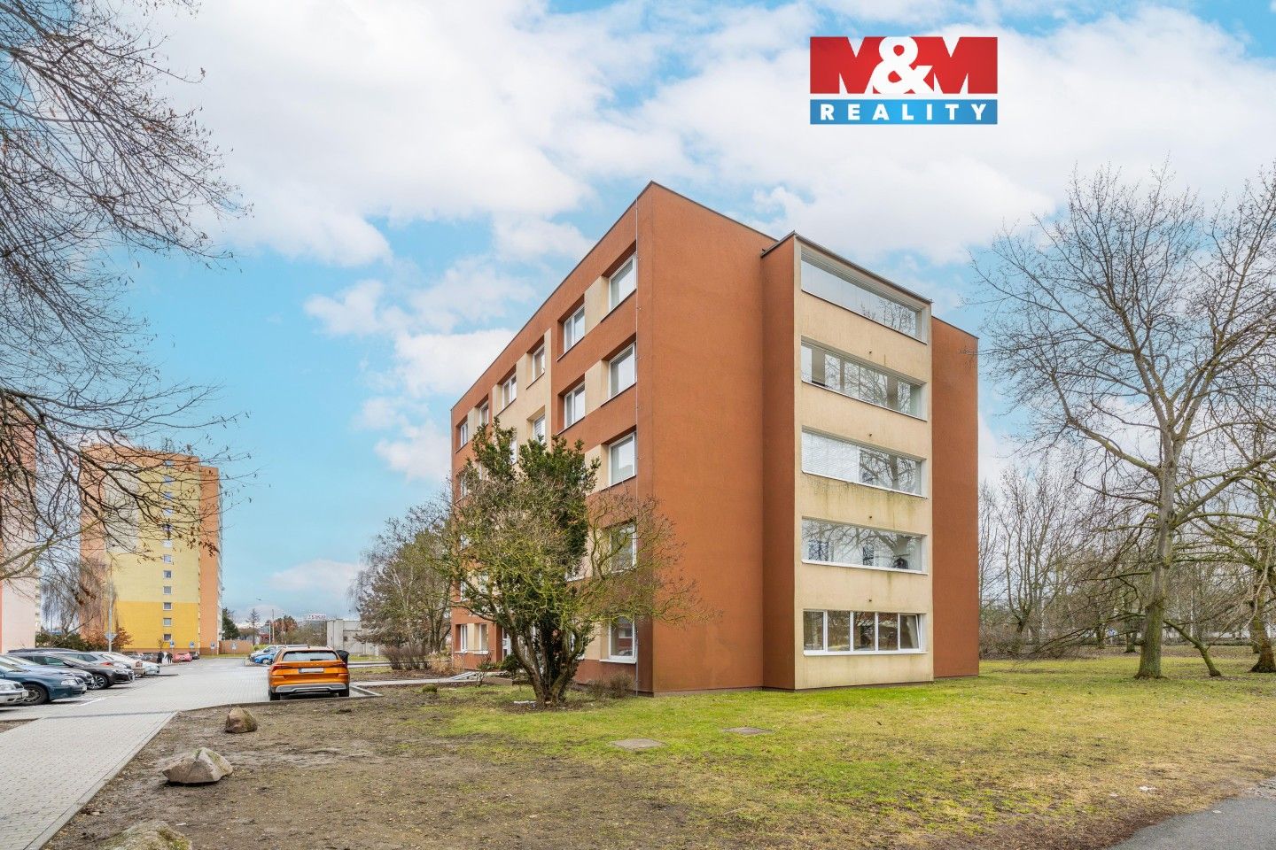 Prodej bytu 1+kk 33 m² - foto 1