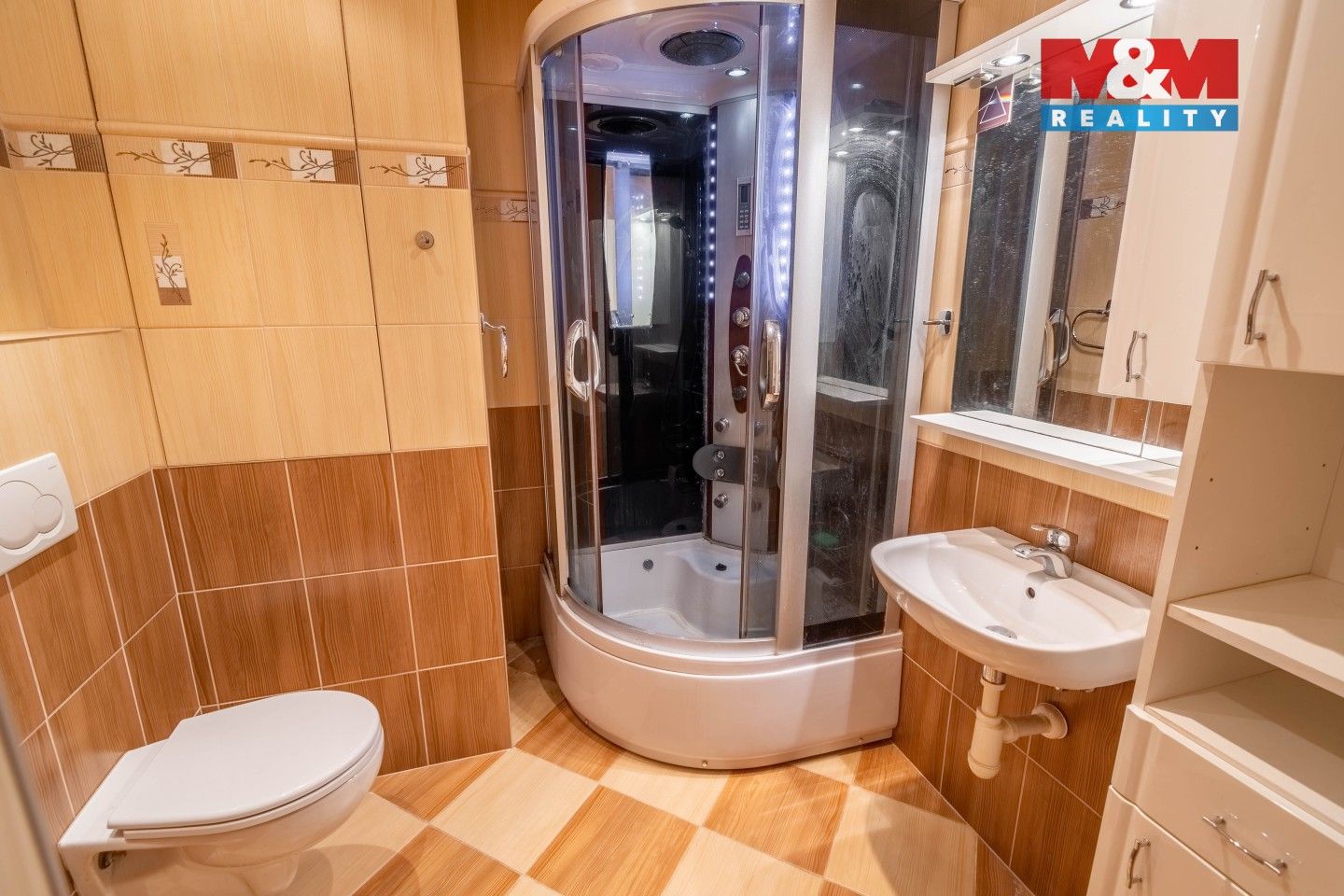 Prodej bytu 1+kk 33 m² - foto 2