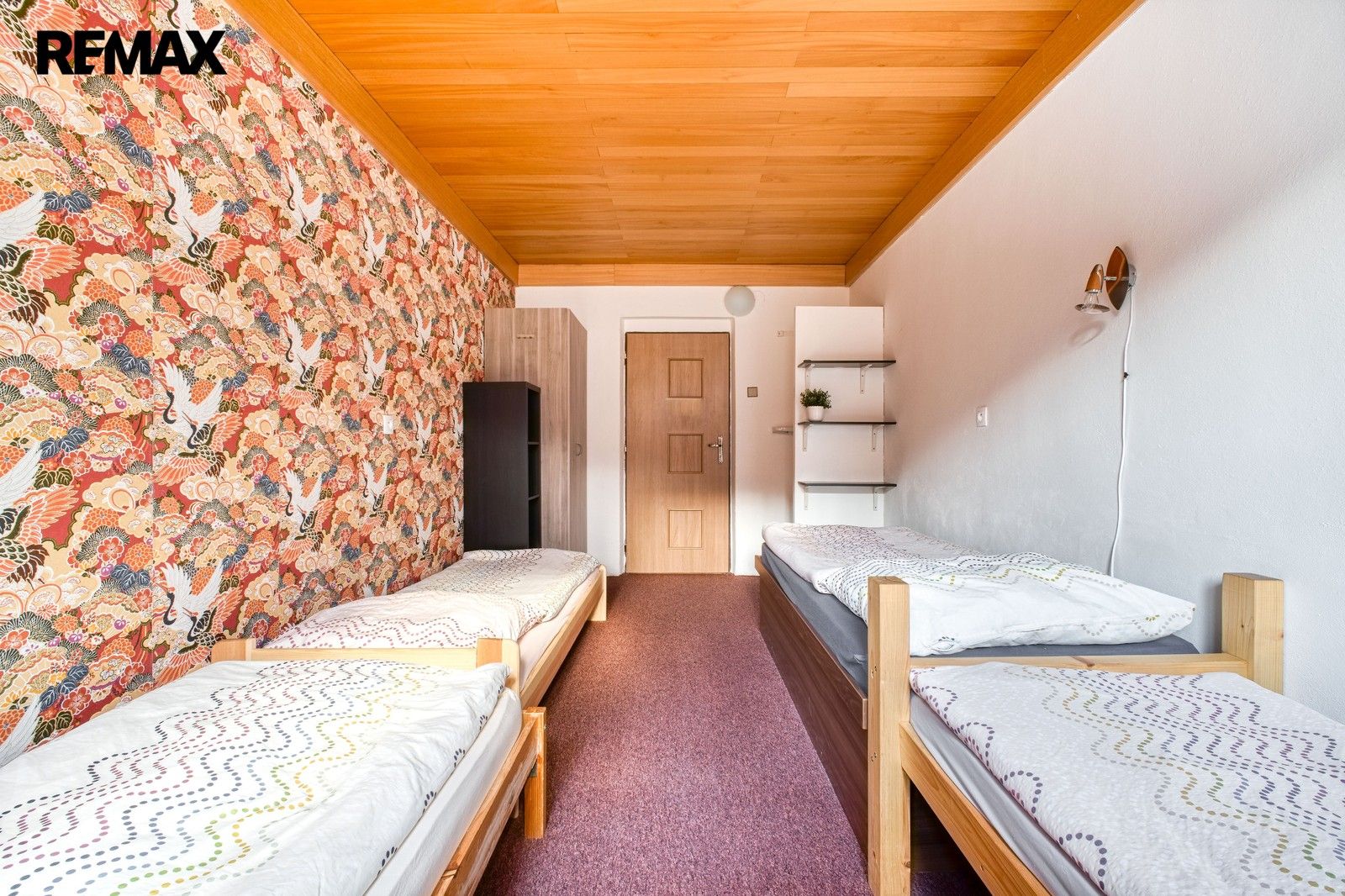 Prodej komerčního prostoru 1000 m² - foto 12