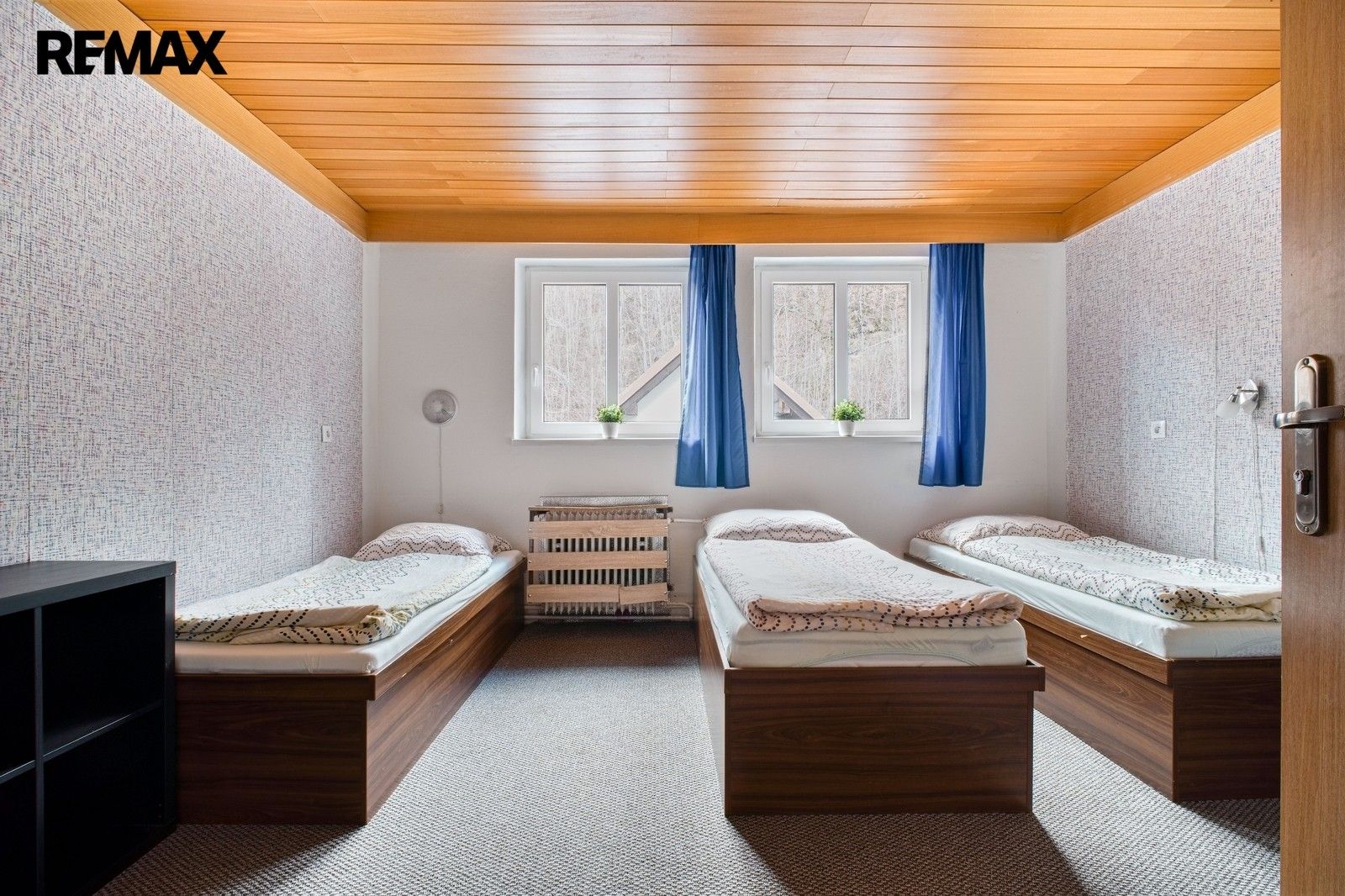 Prodej komerčního prostoru 1000 m² - foto 13