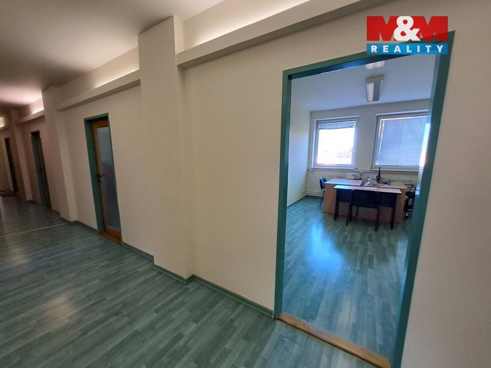 Pronájem komerčního prostoru 200 m² - foto 3
