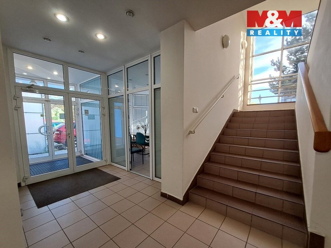 Pronájem komerčního prostoru 200 m² - foto 2