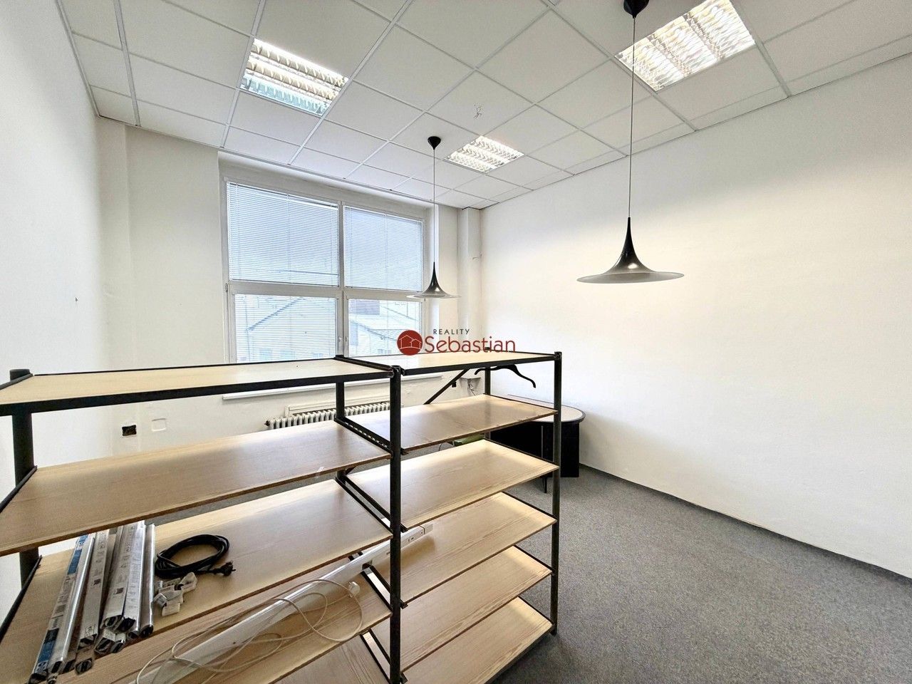 Pronájem komerčního prostoru 69 m² - foto 5