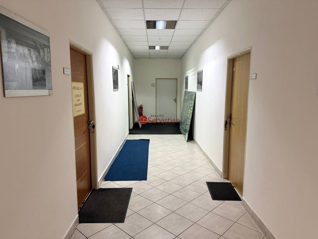 Pronájem komerčního prostoru 69 m² - foto 8
