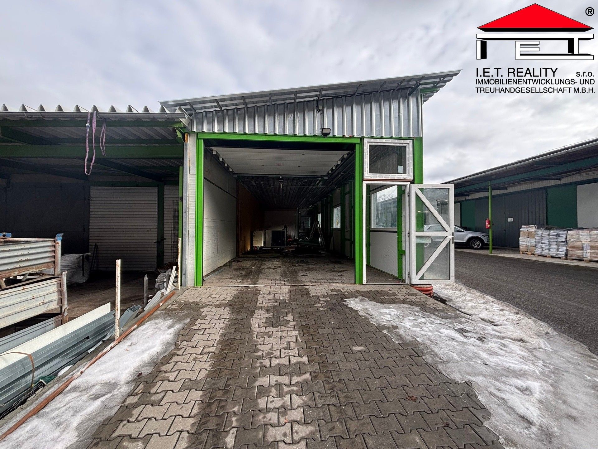 Pronájem komerčního prostoru 90 m² - foto 2