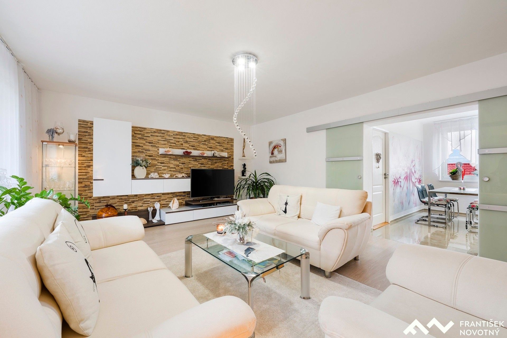Prodej domu 248 m² - foto 4