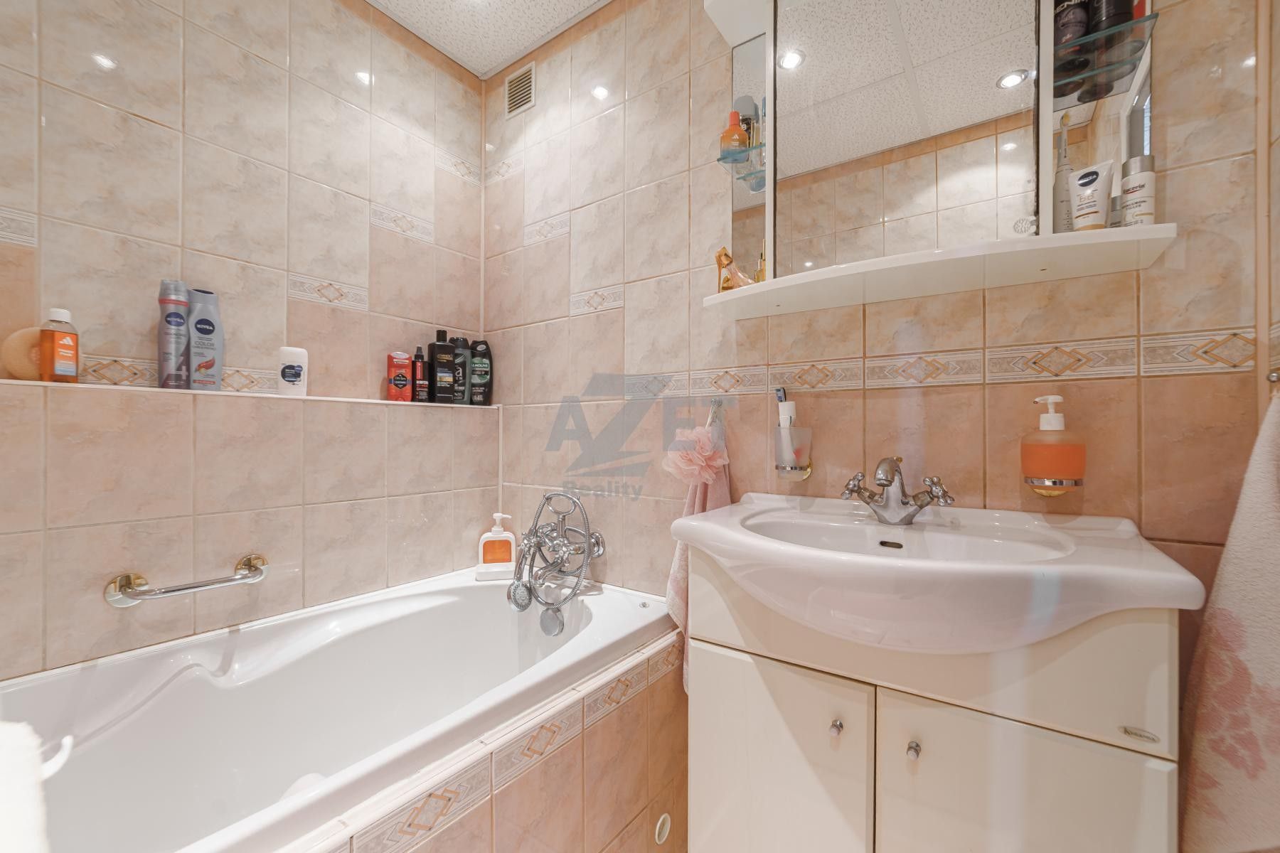 Prodej bytu 3+1 71 m² - foto 18