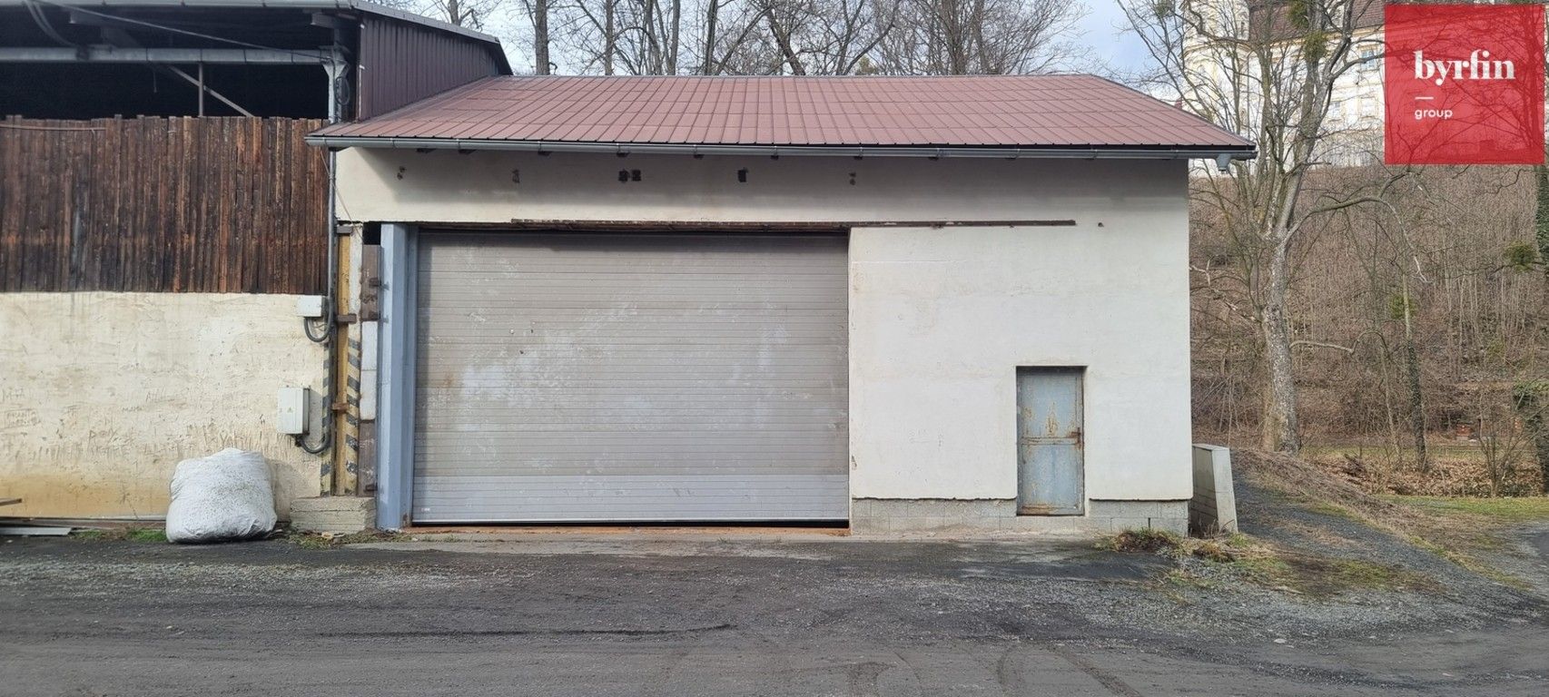 Pronájem komerčního prostoru 125 m² - foto 1