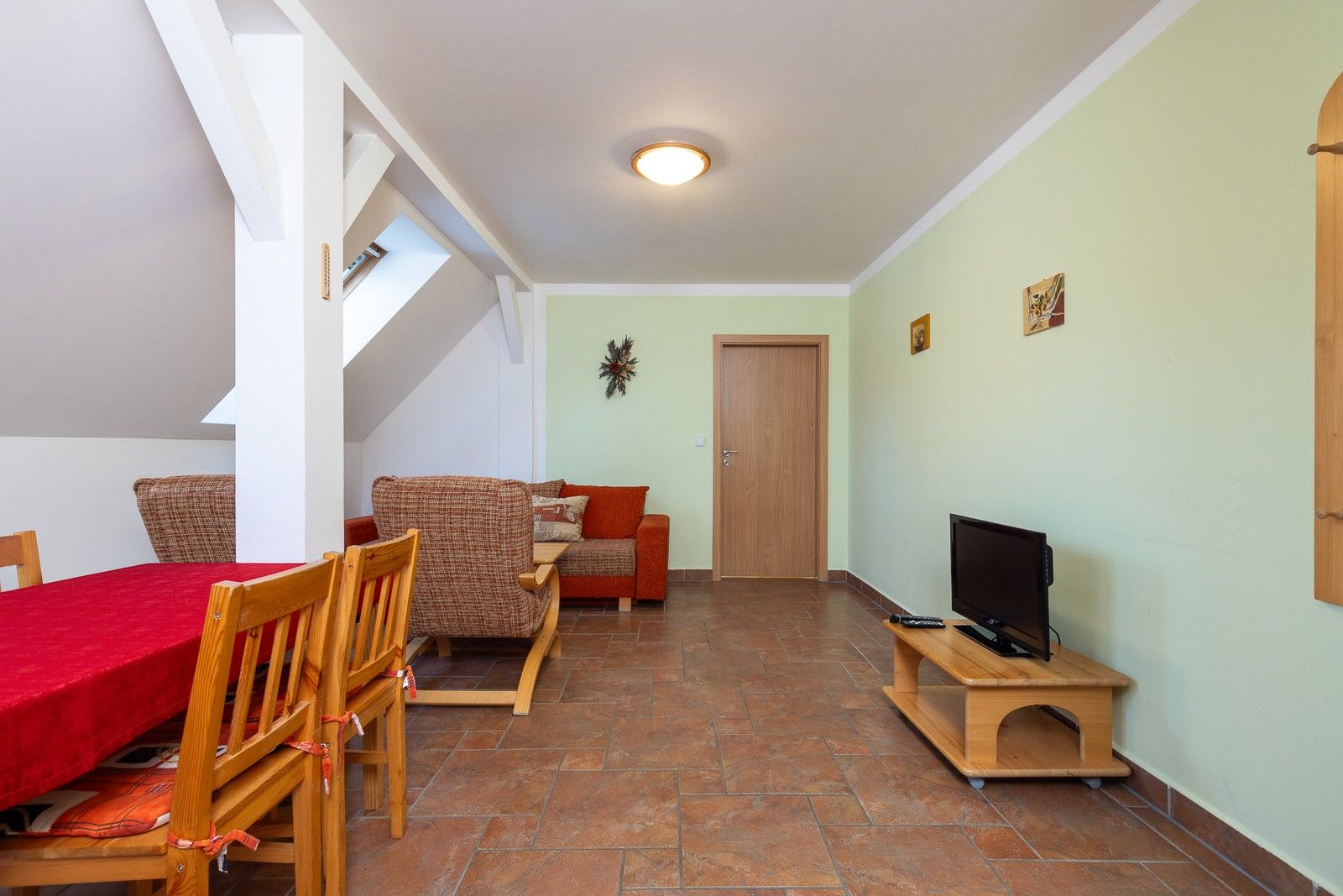 Prodej komerčního prostoru 1265 m² - foto 13
