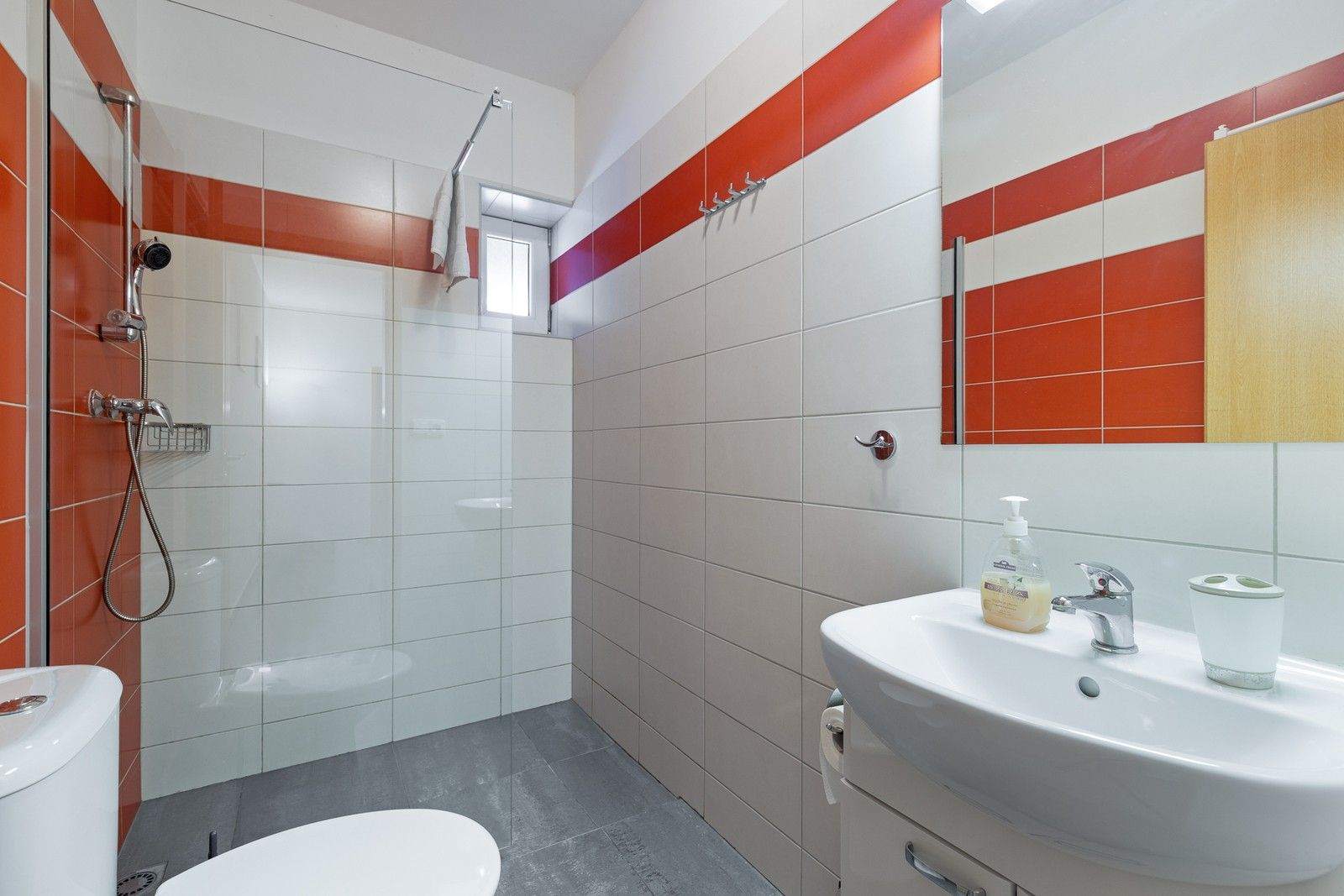 Prodej komerčního prostoru 1265 m² - foto 18