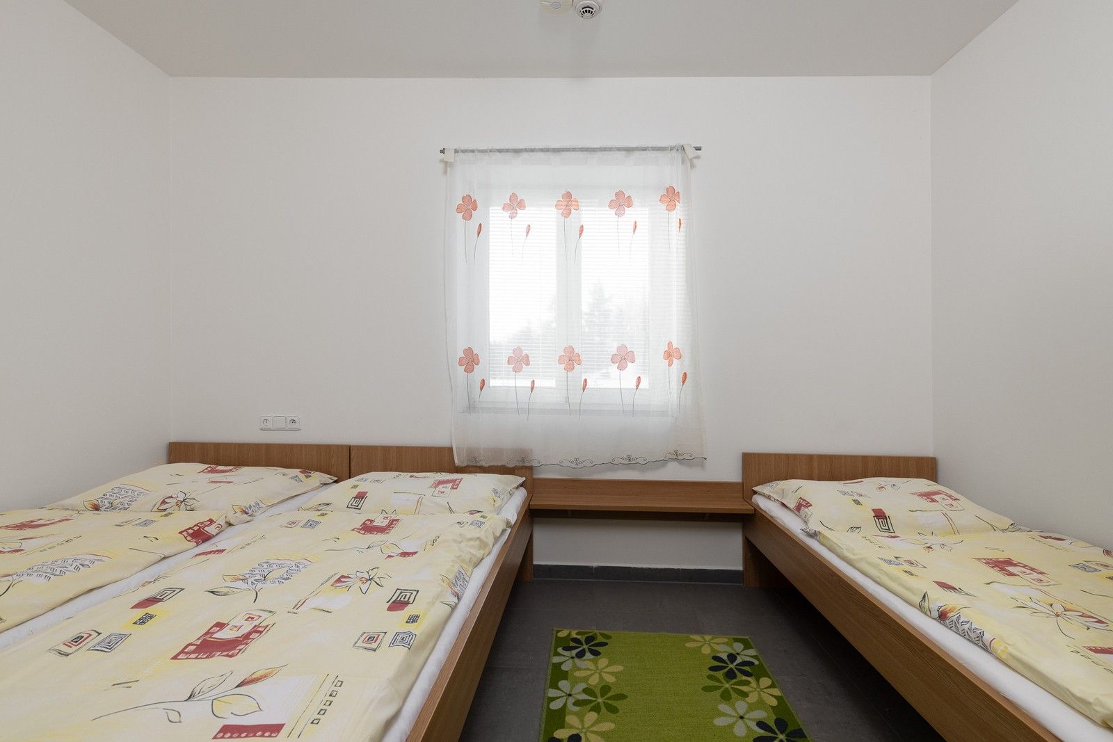 Prodej komerčního prostoru 1265 m² - foto 17