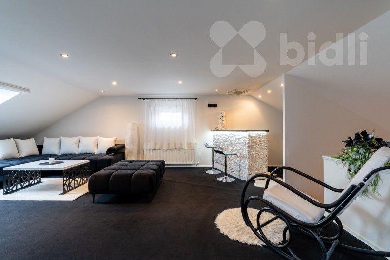 Prodej domu 230 m² - foto 9