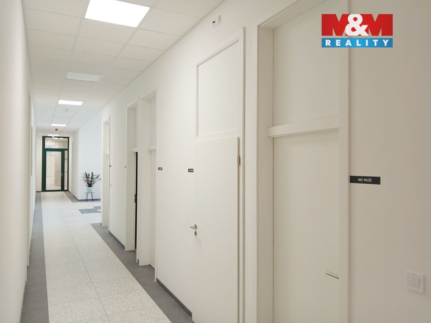 Pronájem komerčního prostoru 87 m² - foto 18