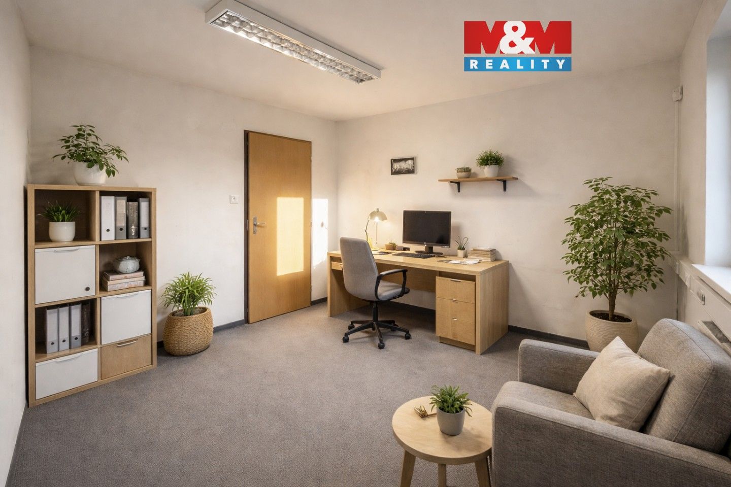 Pronájem komerčního prostoru 200 m² - foto 1